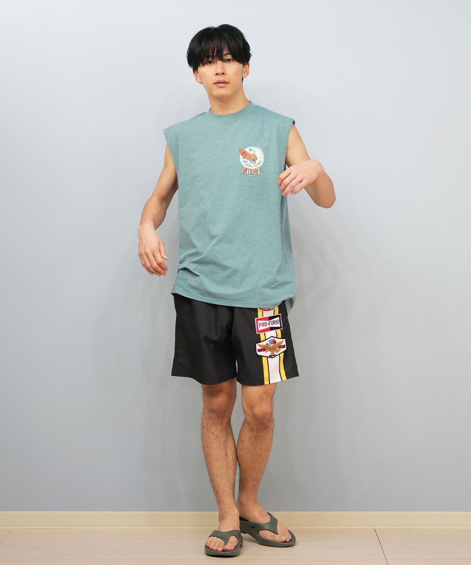 （洗濯前特価）Lieve Van Gorp　タンクトップ（試着のみ） 洗濯前特価）Lieve Van Gorp タンクトップ（試着のみ） 洗える】ニット