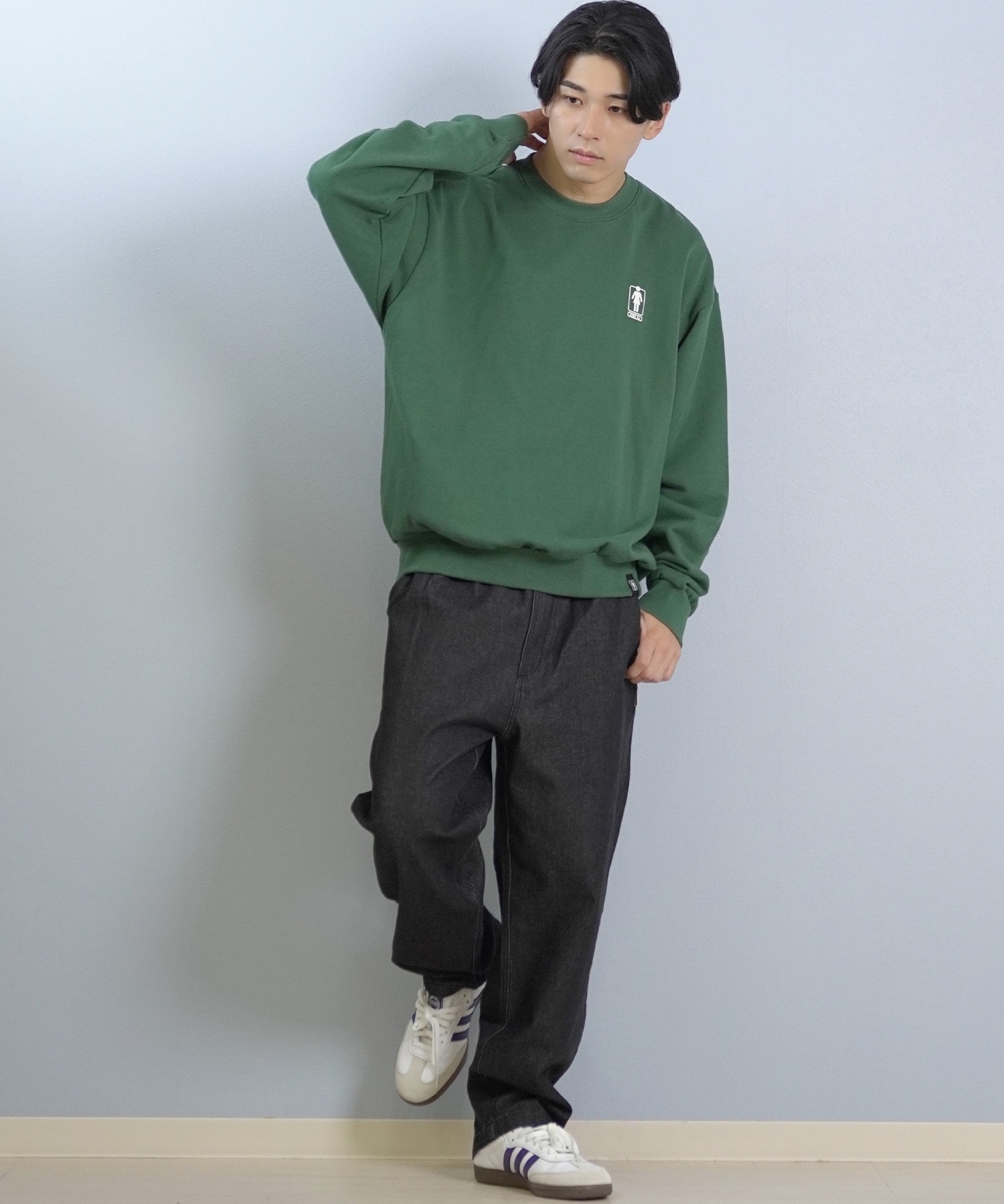 pgg トレーナー　カーキ　完売品　Ｌサイズ pgg トレーナー カーキ 完売品 Lサイズ pgg トレーナー カーキ 完売品