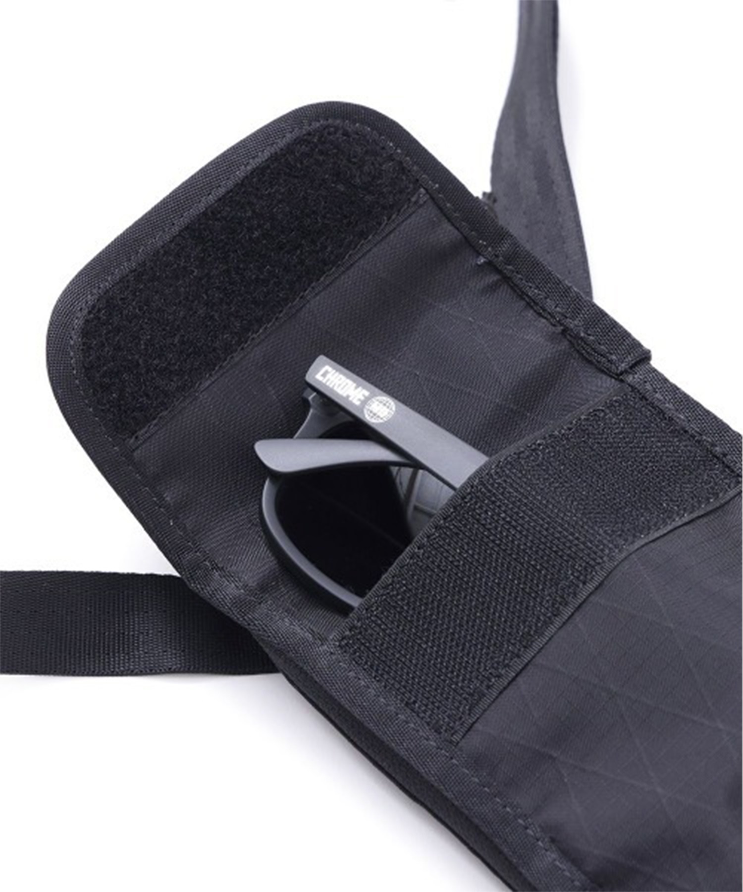 CHROME ブラック ボディバッグ　9L　試着保管品 CHROME クローム ショルダーバッグ TRAVEL TECH POUCH トラベル テック