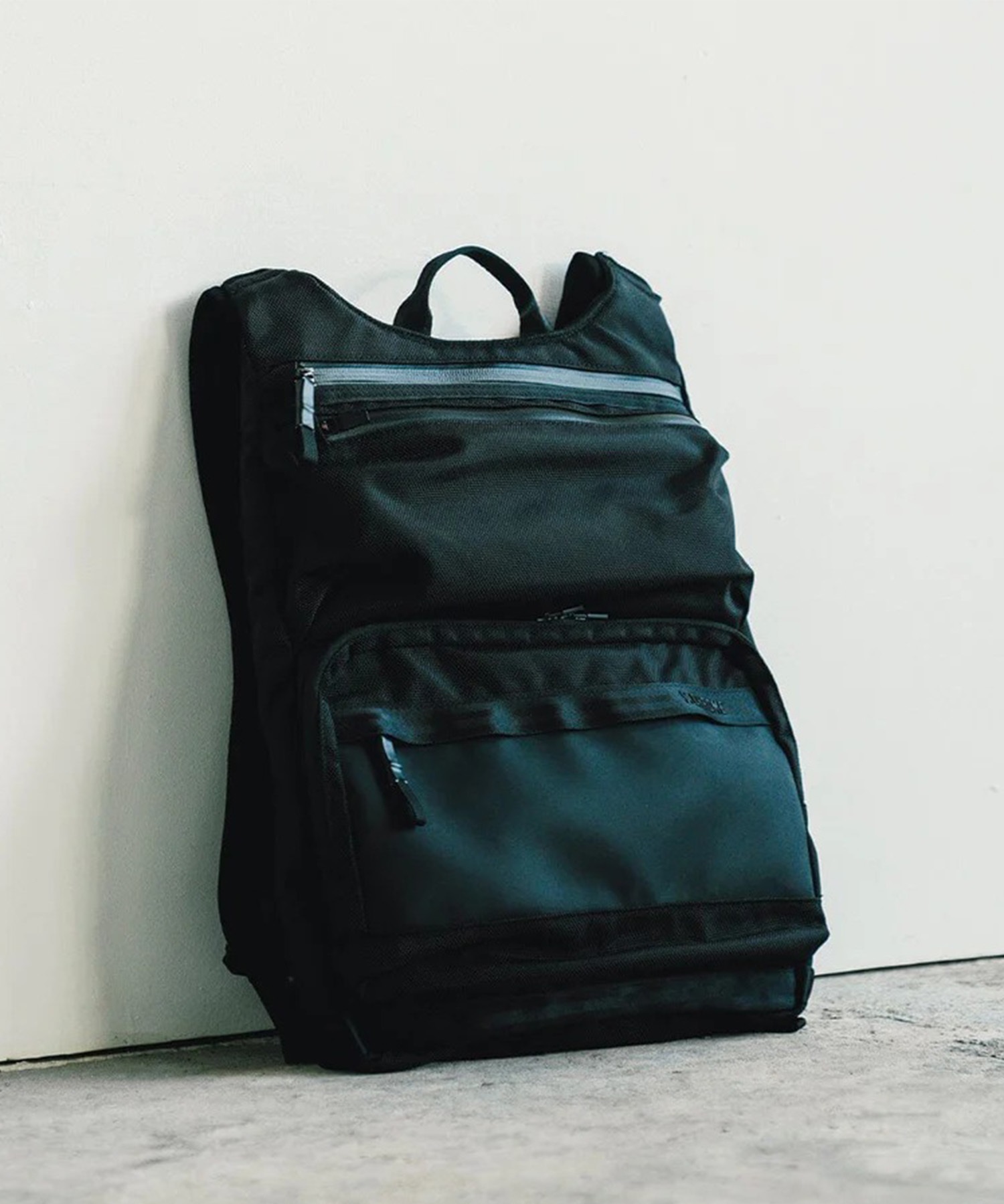 CHROME クローム バックパック リュック アクセルコレクション AXCEL BRIEFPACK SLIM アクセル ブリーフ パック スリム 10L BJ018BK 13