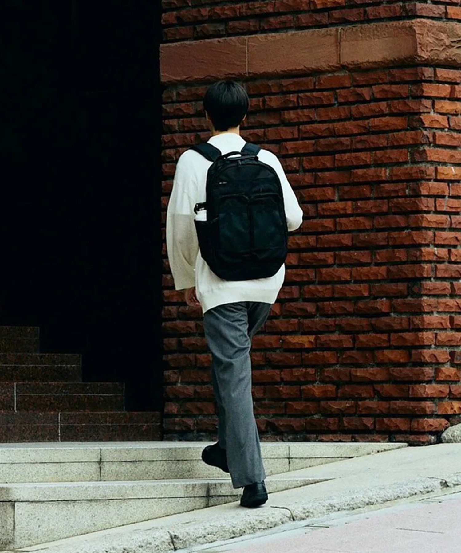 CHROME クローム バックパック リュック アクセルコレクション AXCEL DAYPACK MD アクセル デイパック ミディアム 26L BJ019BK 20
