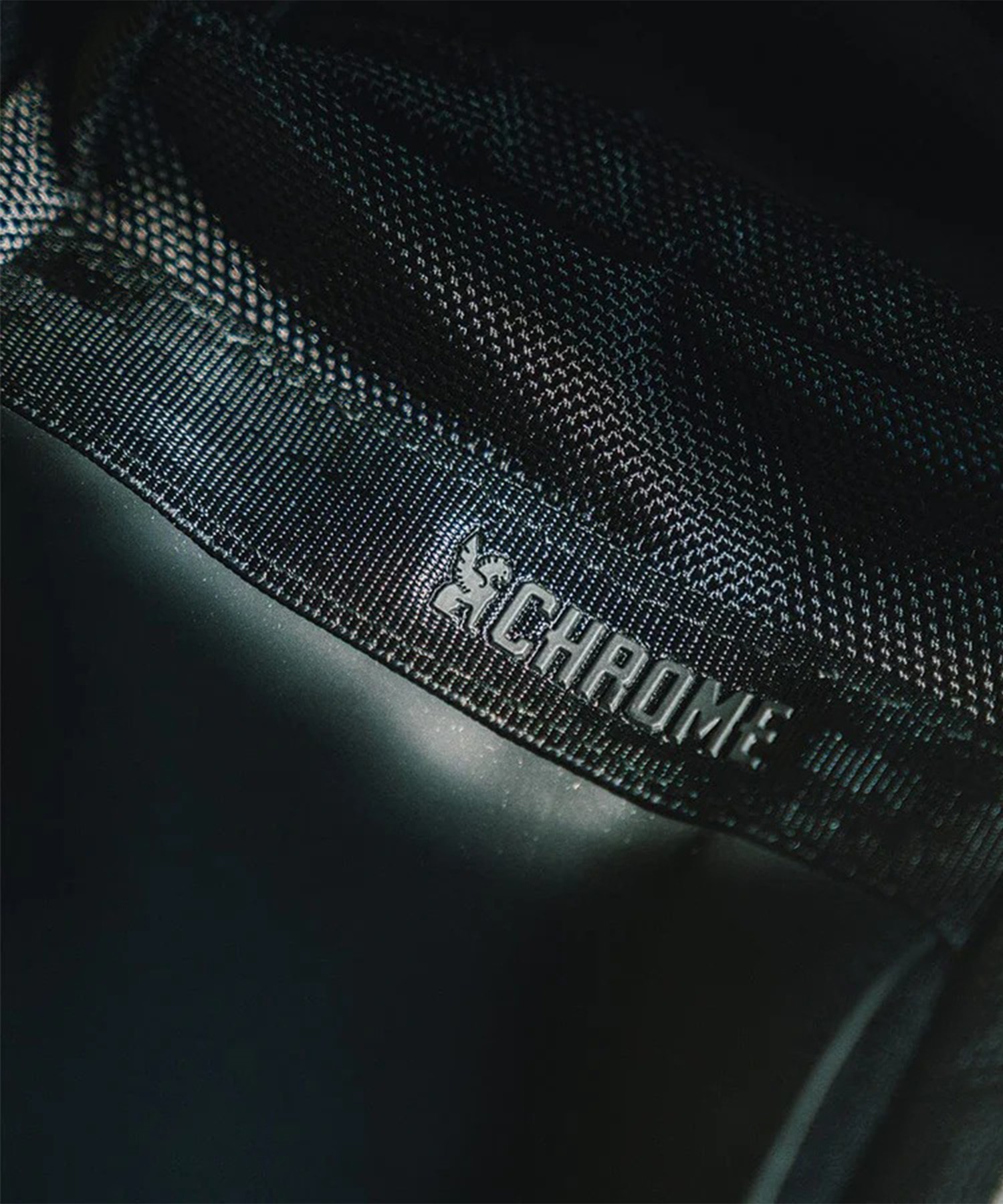CHROME クローム バックパック リュック アクセルコレクション AXCEL DAYPACK SLIM アクセル デイパック スリム 12L BJ020BK 15