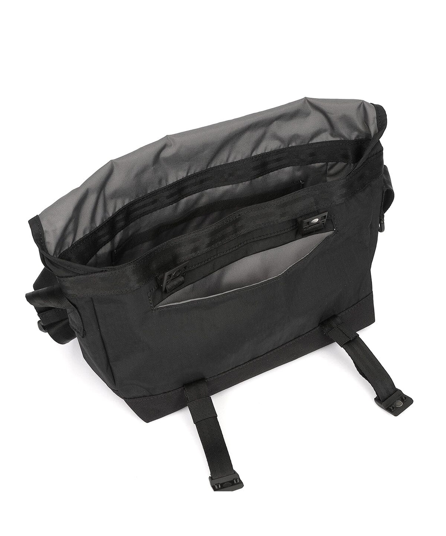 CHROME クローム ショルダーバッグ ロゴ COURIER FLAP MSNGR クーリエ フラップ メッセンジャー 6L JP242BKCK 4