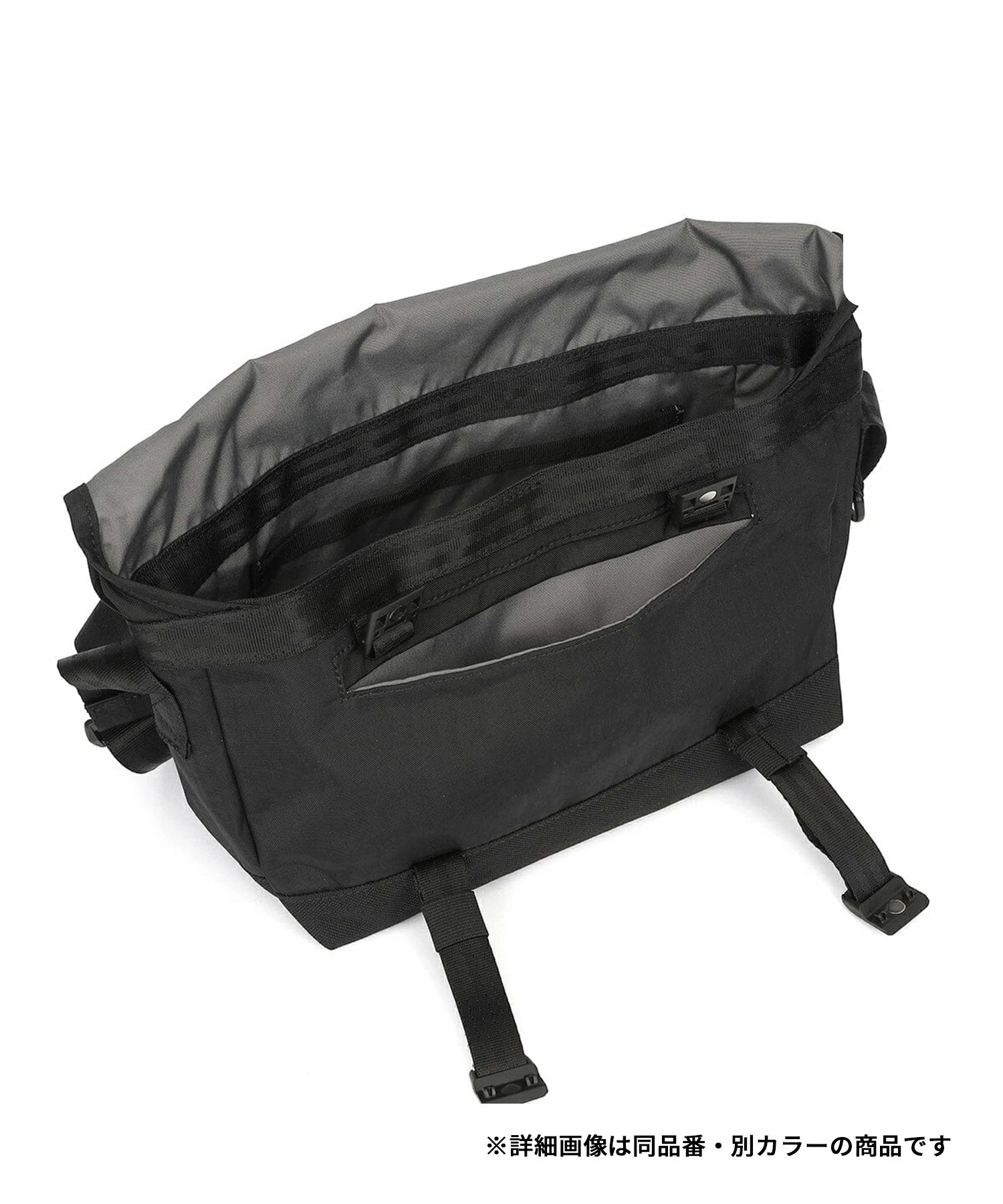 CHROME クローム ショルダーバッグ ロゴ COURIER FLAP MSNGR クーリエ
