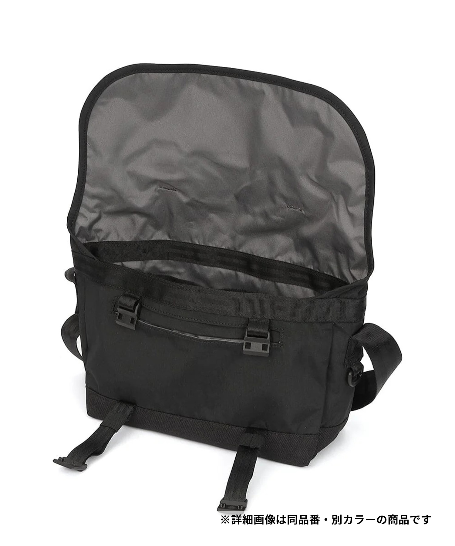 CHROME クローム ショルダーバッグ COURIER FLAP MSNGR クーリエ