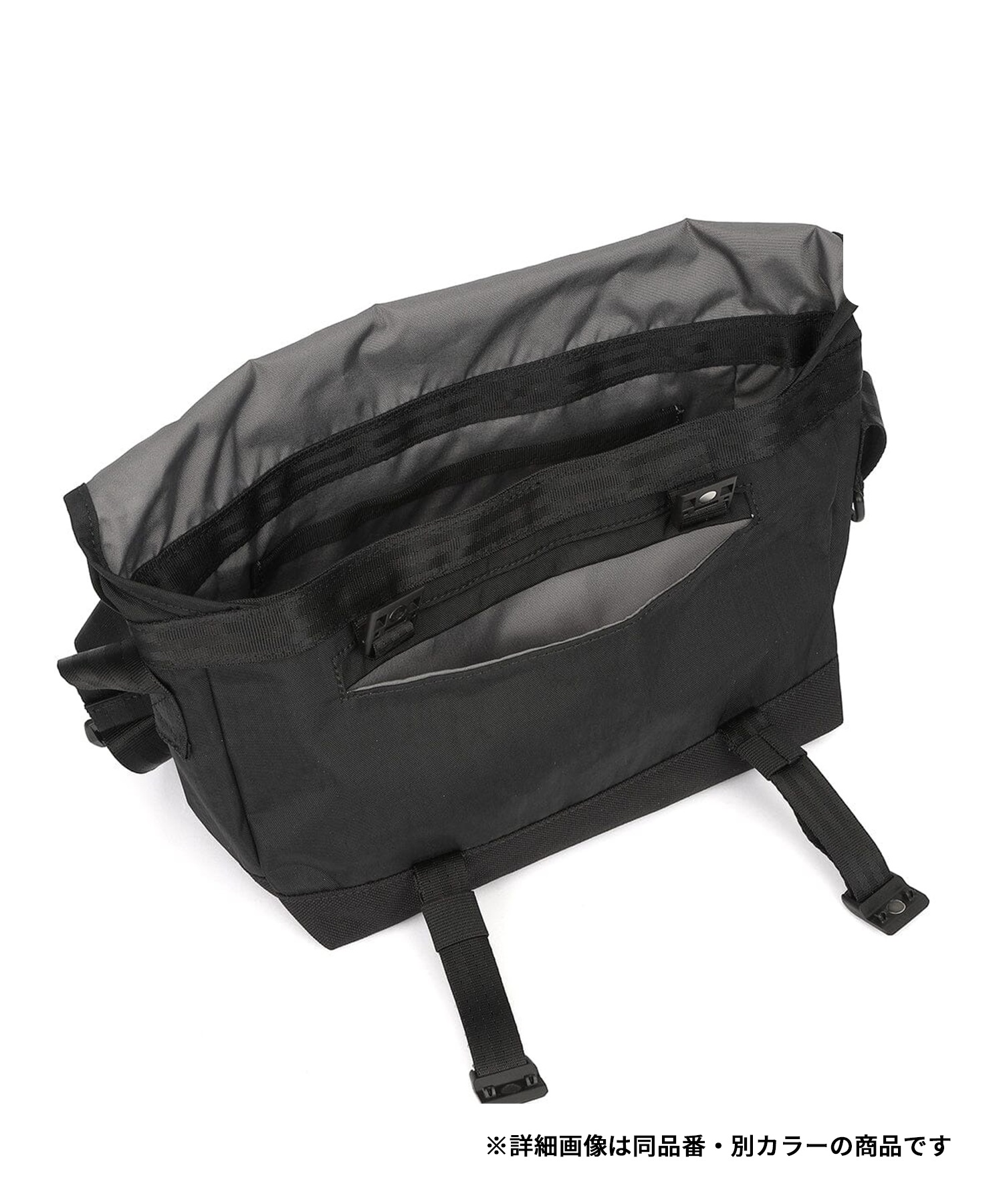 CHROME クローム ショルダーバッグ COURIER FLAP MSNGR クーリエ フラップ メッセンジャー 6L JP242MOSS 4