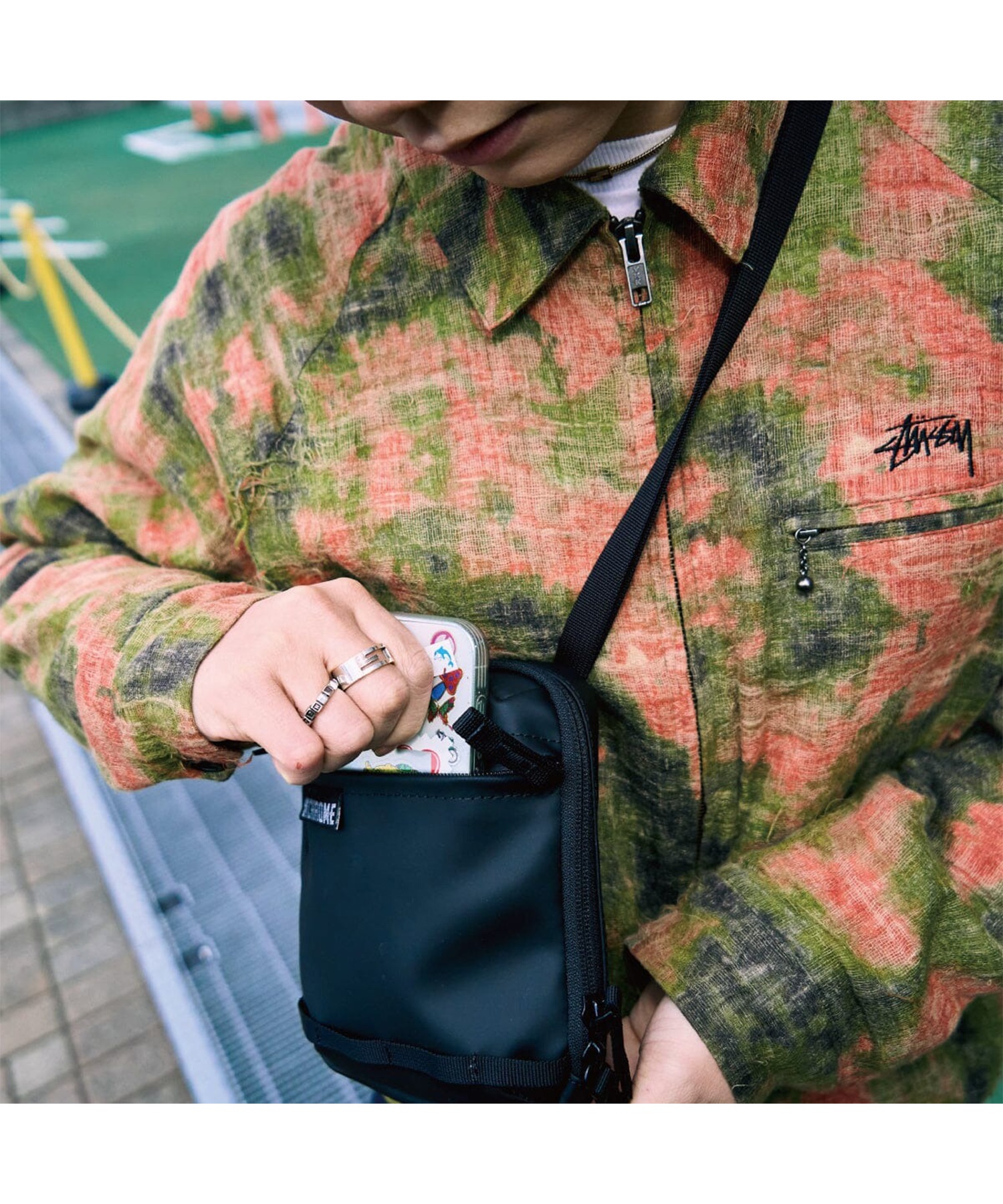 CHROME クローム ショルダーバッグ PAC POUCH 2L パック ポーチ 2L