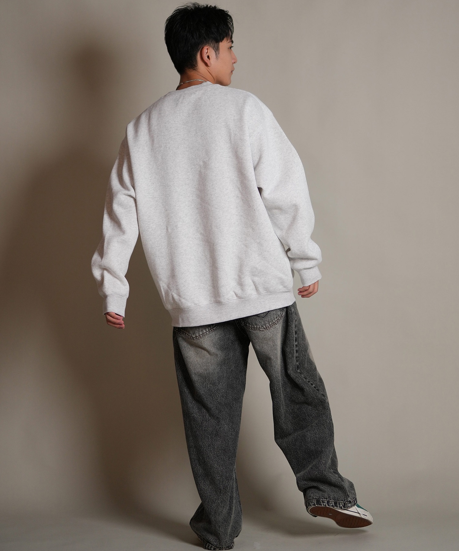 【即完sサイズ❗️】裏起毛❗️美品！STONE 　スウェットトレーナー セール】高身長 綿100％柔らか裏起毛トレーナー（抗菌防臭・毛玉防止