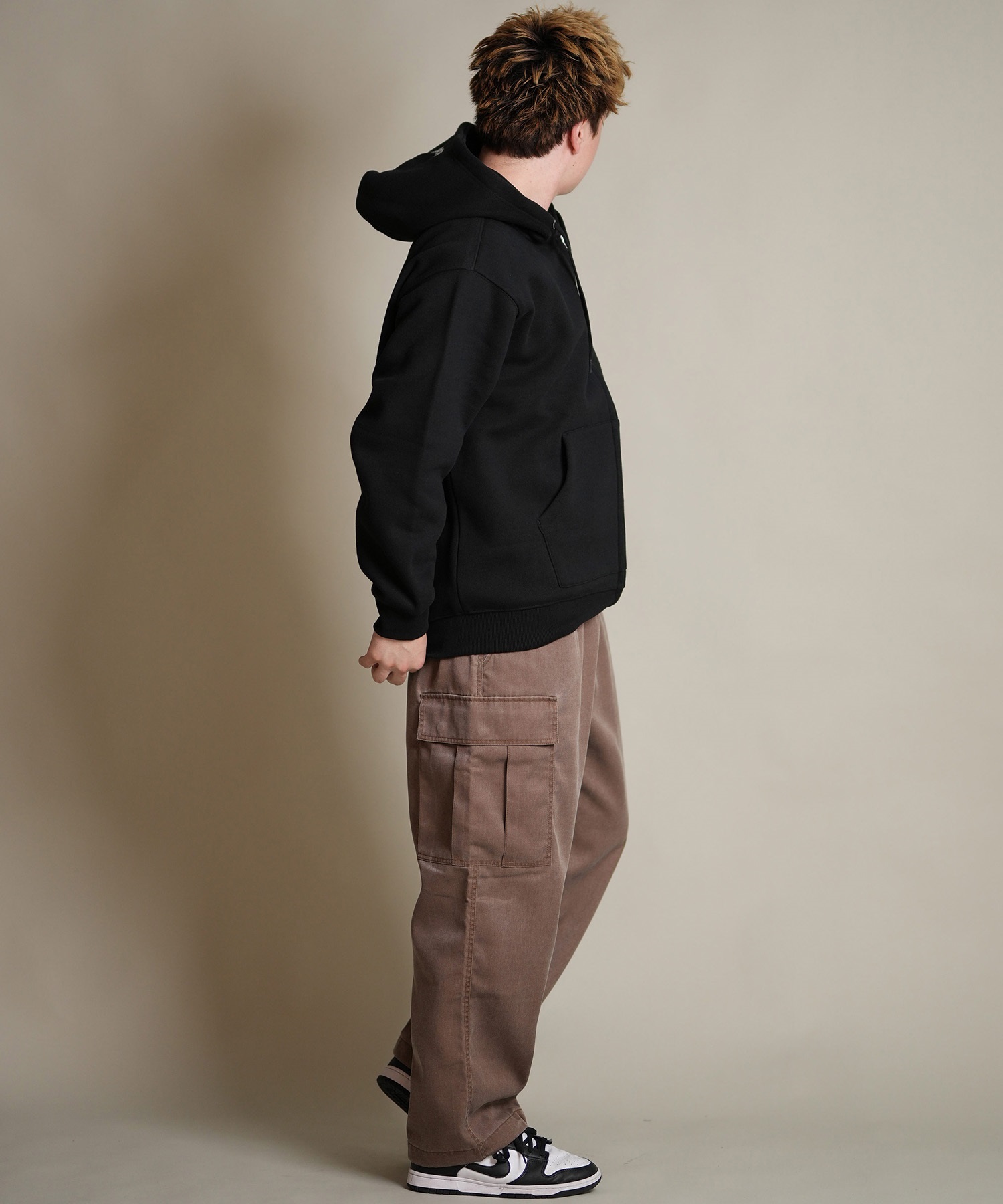 THRASHER スラッシャー ジップアップ パーカー メンズ スウェット フーディー ロゴ ワンポイント 裏起毛 254TH1PK065(WHT-M)