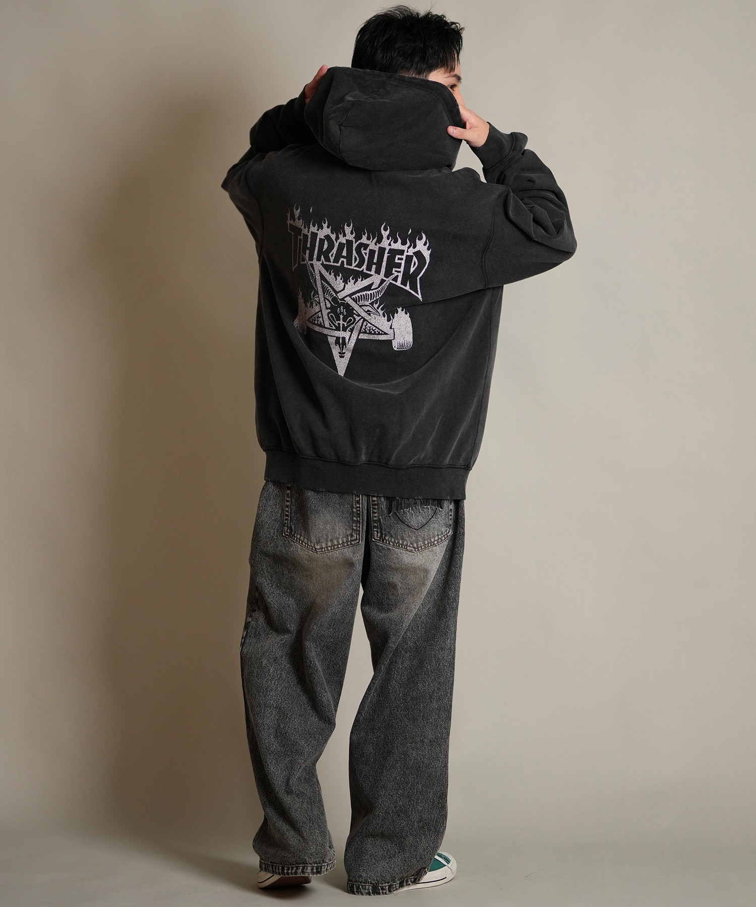 THRASHER スラッシャー ジップアップ パーカー メンズ スウェット