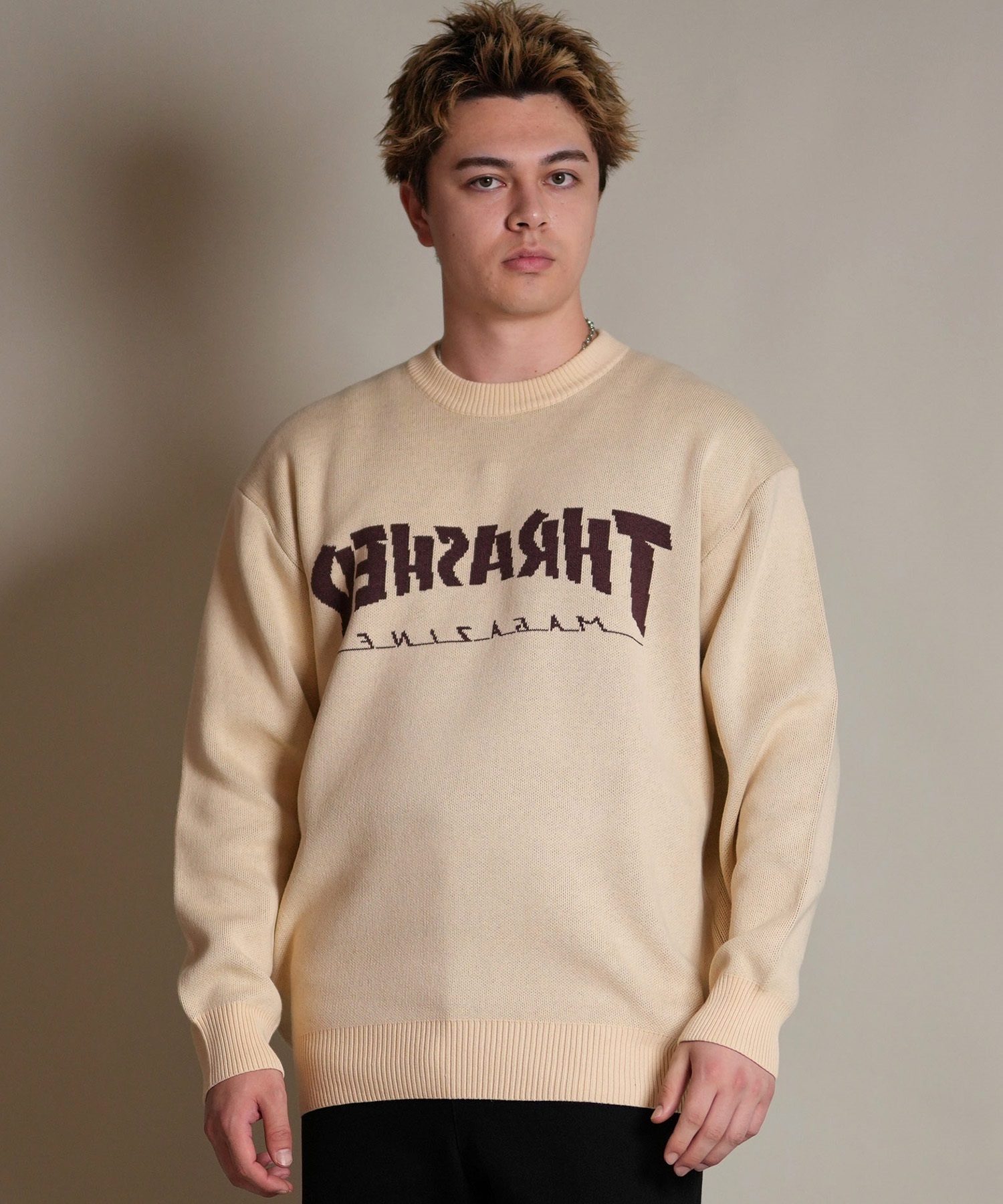 THRASHER スラッシャー ニット セーター メンズ クルーネック 反転ロゴ ジャガード織り 254TH1KN071(BRN-M)