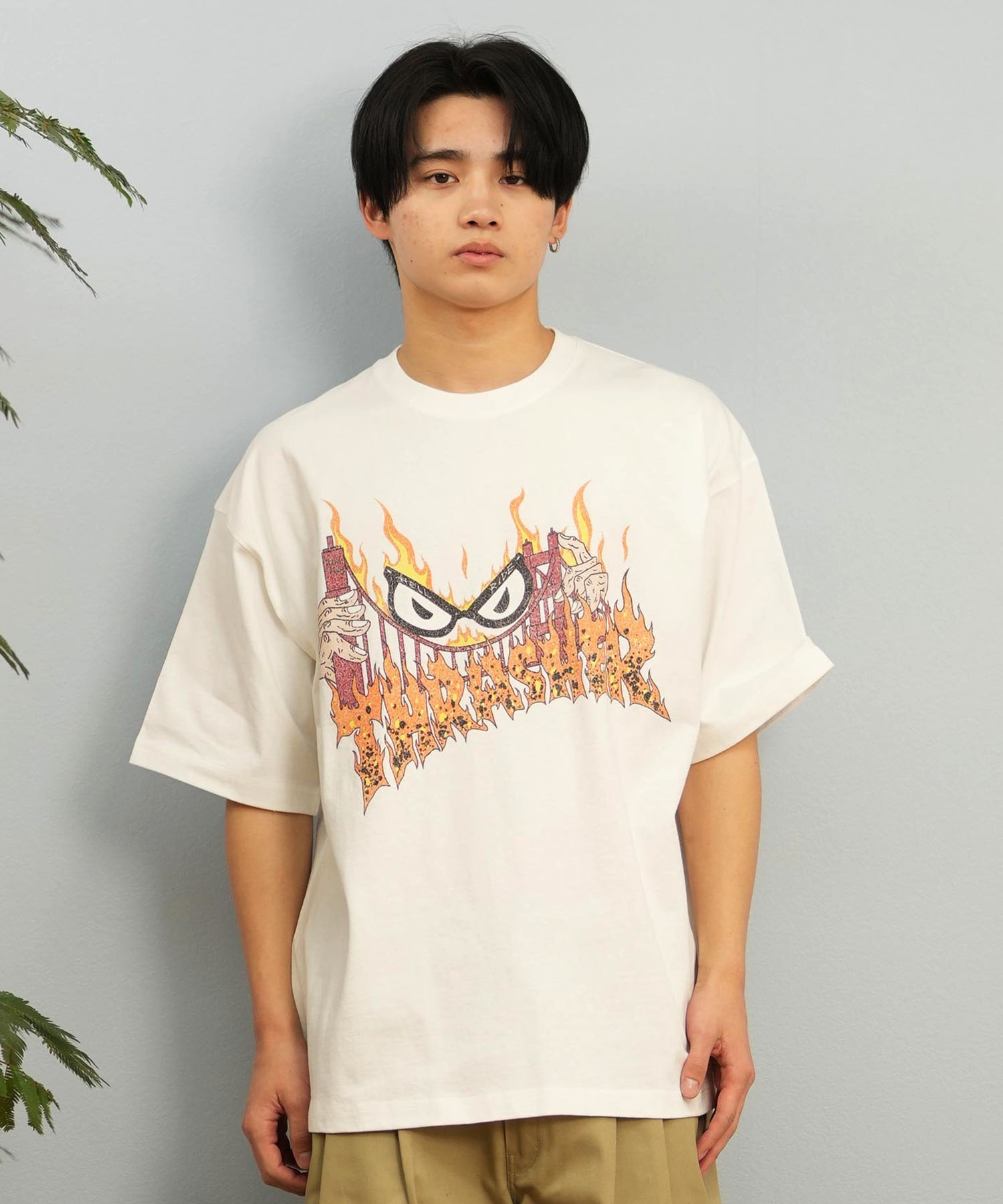 T*t様 シャツ クレヨンしんちゃん】NENE エンボス Tシャツ（Tシャツ