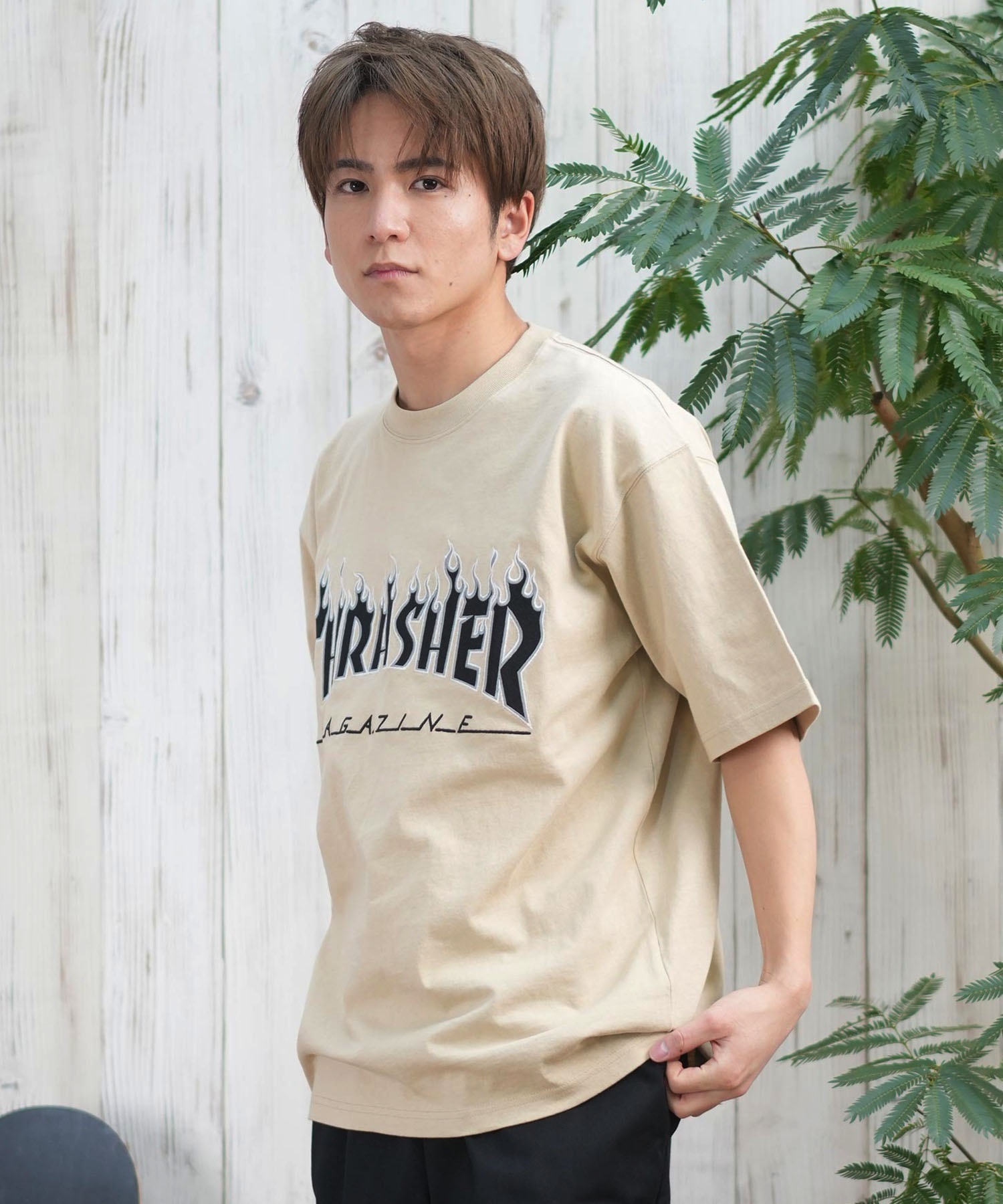 彼シャツ THRASHER スラッシャー 半袖 Tシャツ メンズ フロント刺繍