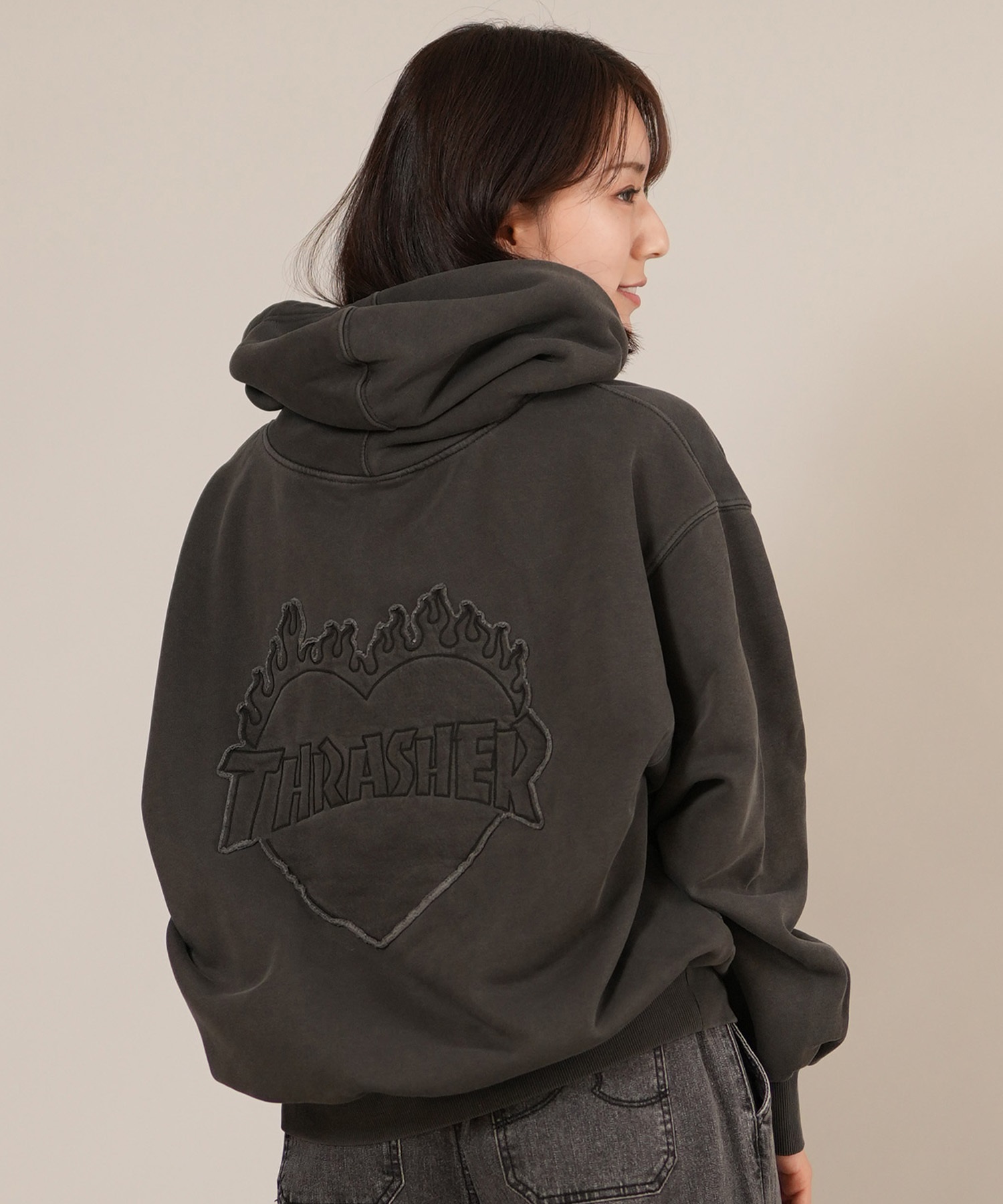 THRASHER スラッシャー プルオーバー パーカー レディース スウェット