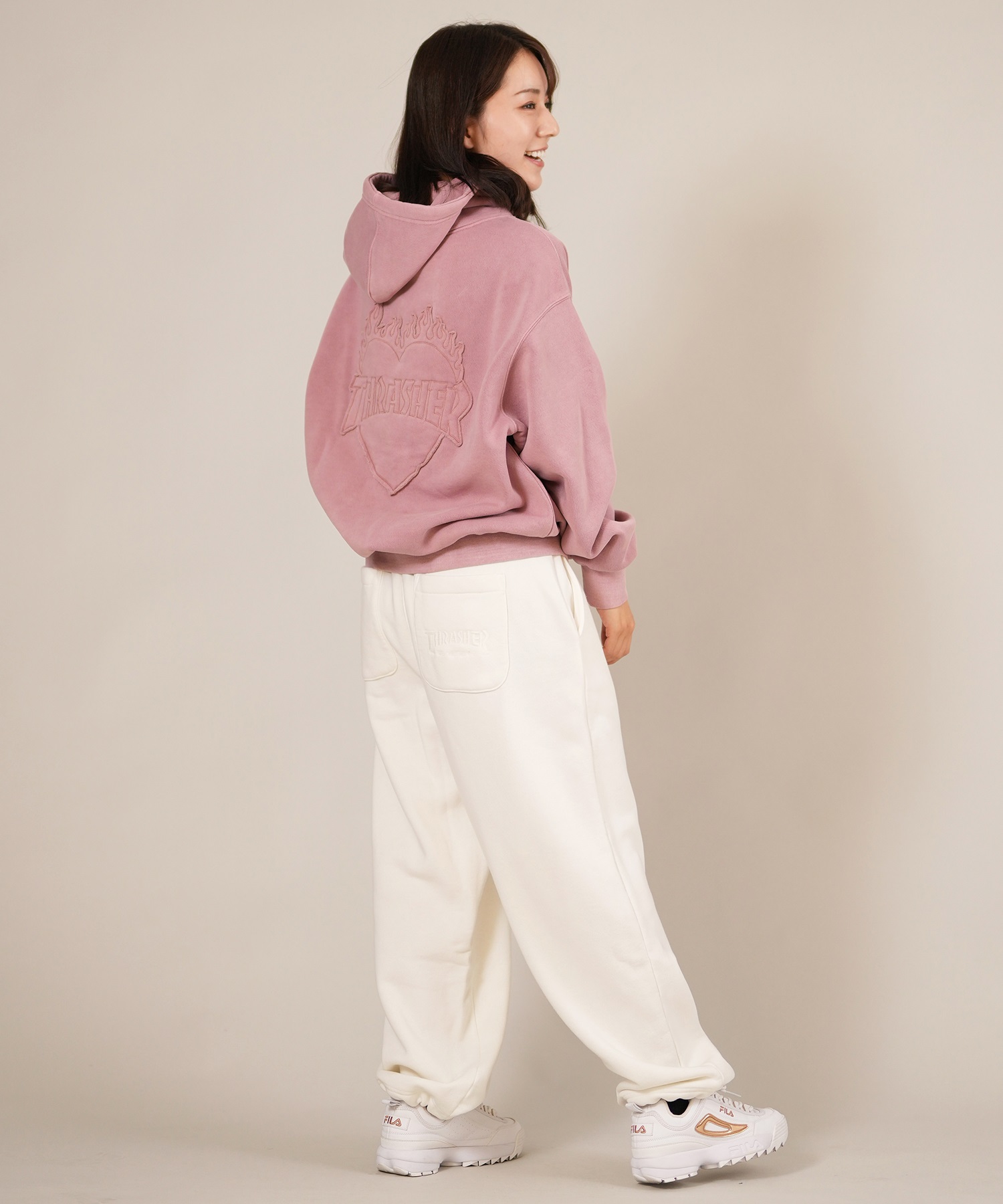 THRASHER スラッシャー ロングパンツ スウェットパンツ レディース