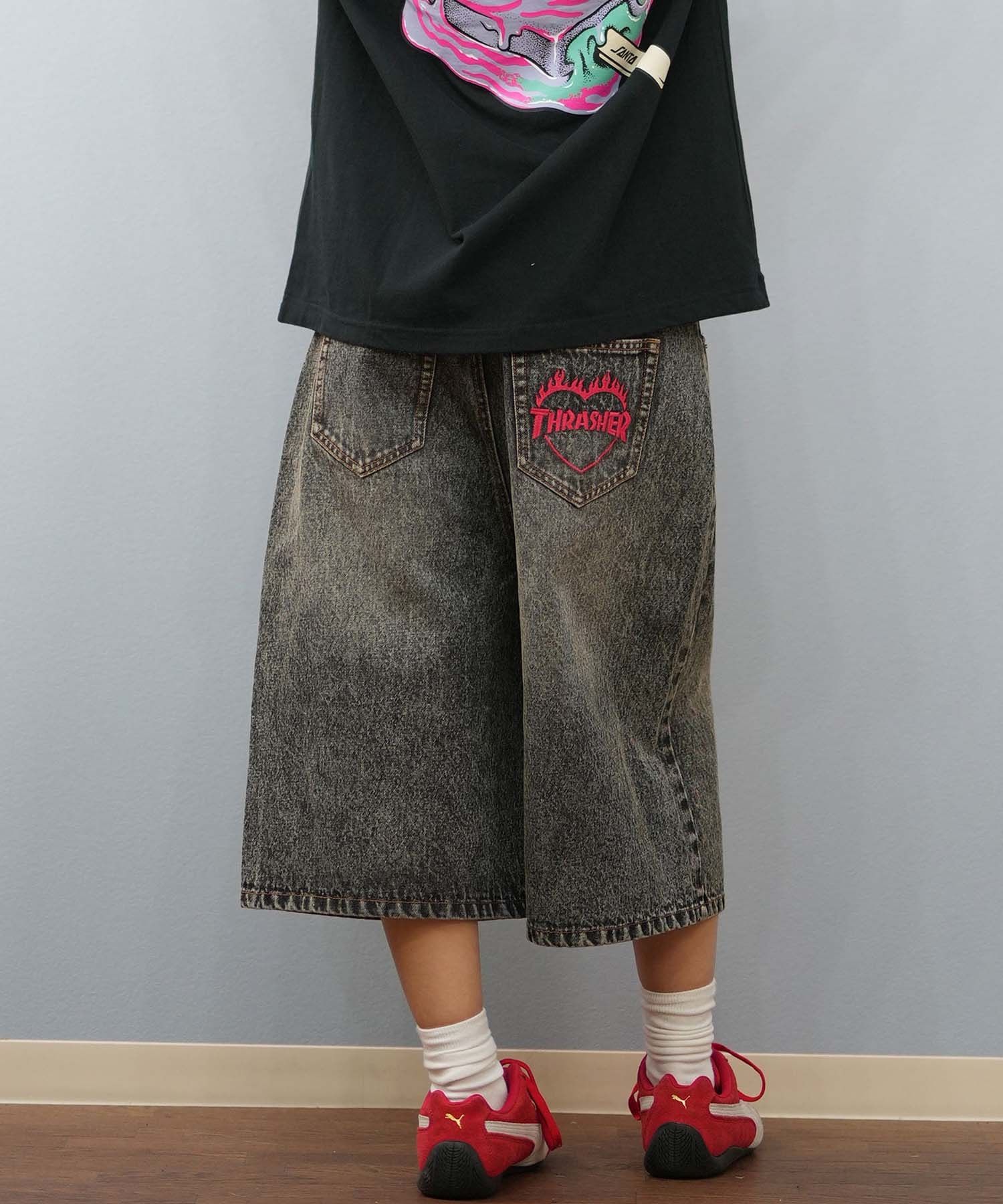 THRASHER スラッシャー ハーフパンツ ショートパンツ レディース ユニセックス デニム パンツ Gパン 刺しゅう 253TH2SP043(BLK-S)