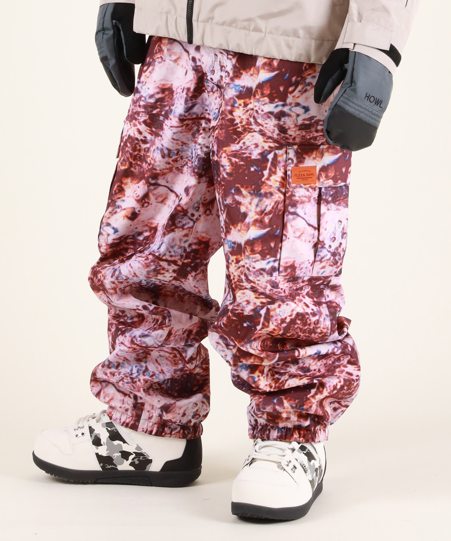 ダブルエー（AA）（メンズ、レディース）SC トラックパンツ 72123335 BEI/BLK 23-24 AA HARDWEAR&frasl;ダブルエー TEAM TRACK PANTS チームトラックパンツ メンズ レディース 防水パンツ  スノーボードウェア スノーウェアー 2024 型落ち | BREAKOUT