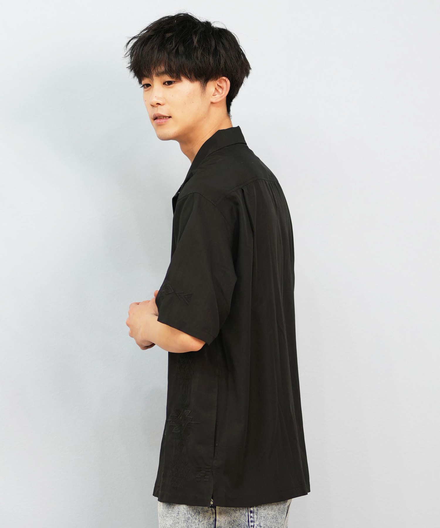 DEAR LAUREL ディアローレル 半袖 シャツ メンズ キューバシャツ 刺繍 D25S2402(BLK-M)