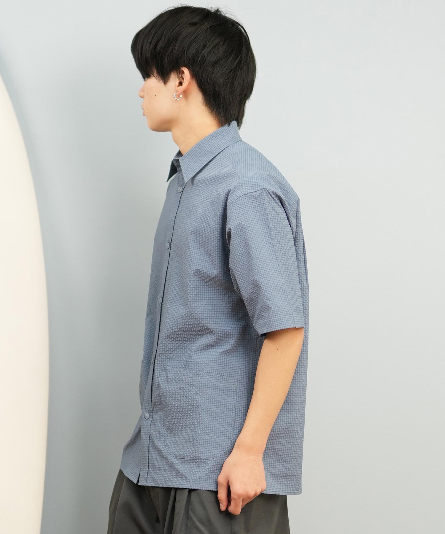 DEAR LAUREL ディアローレル 半袖 シャツ メンズ シアサッカー素材 軽量 ストレッチ 速乾 SEERSUCKER SHIRT D25S2404(OFF-M)