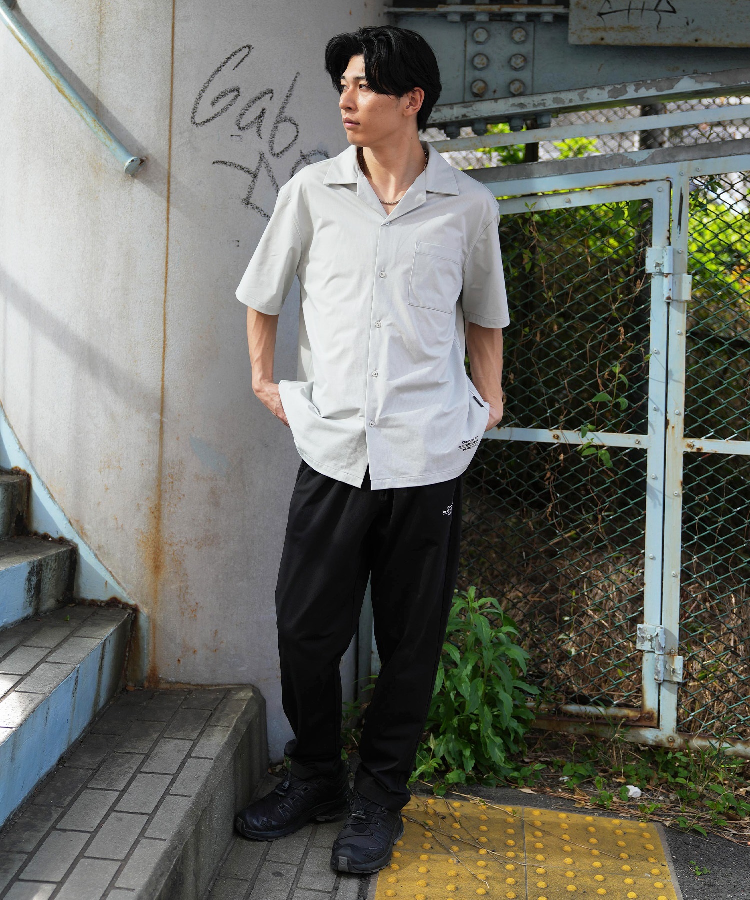 DEAR LAUREL ディアローレル 半袖 シャツ メンズ ワンポイント ロゴ シンプル 接触冷感 セットアップ対応 D25S2401(BLK-M)