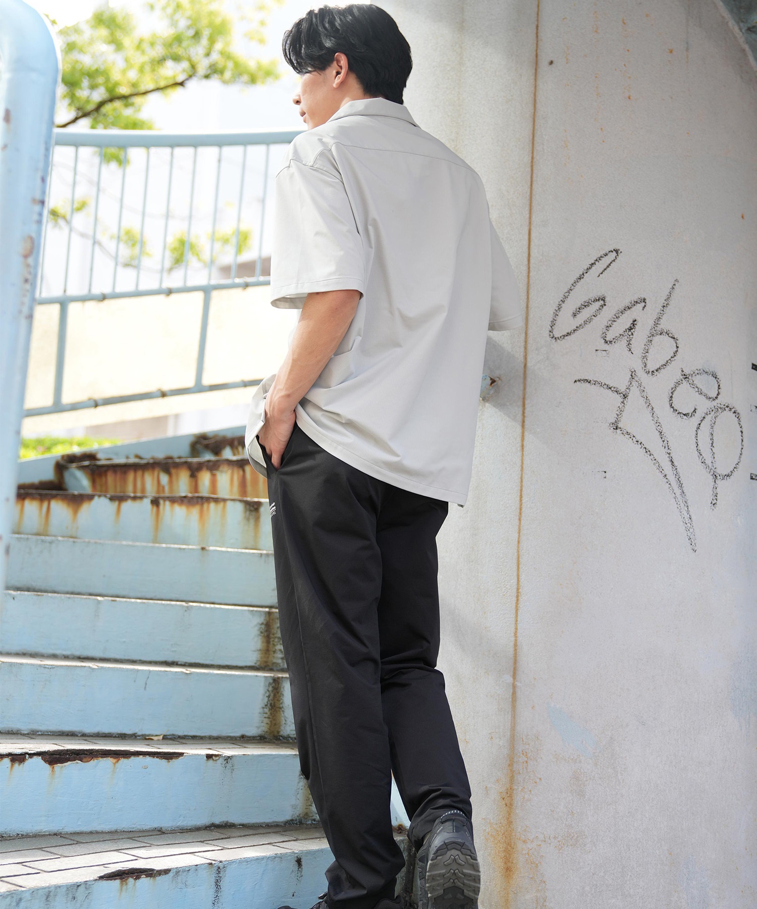 DEAR LAUREL ディアローレル 半袖 シャツ メンズ ワンポイント ロゴ シンプル 接触冷感 セットアップ対応 D25S2401(BLK-M)