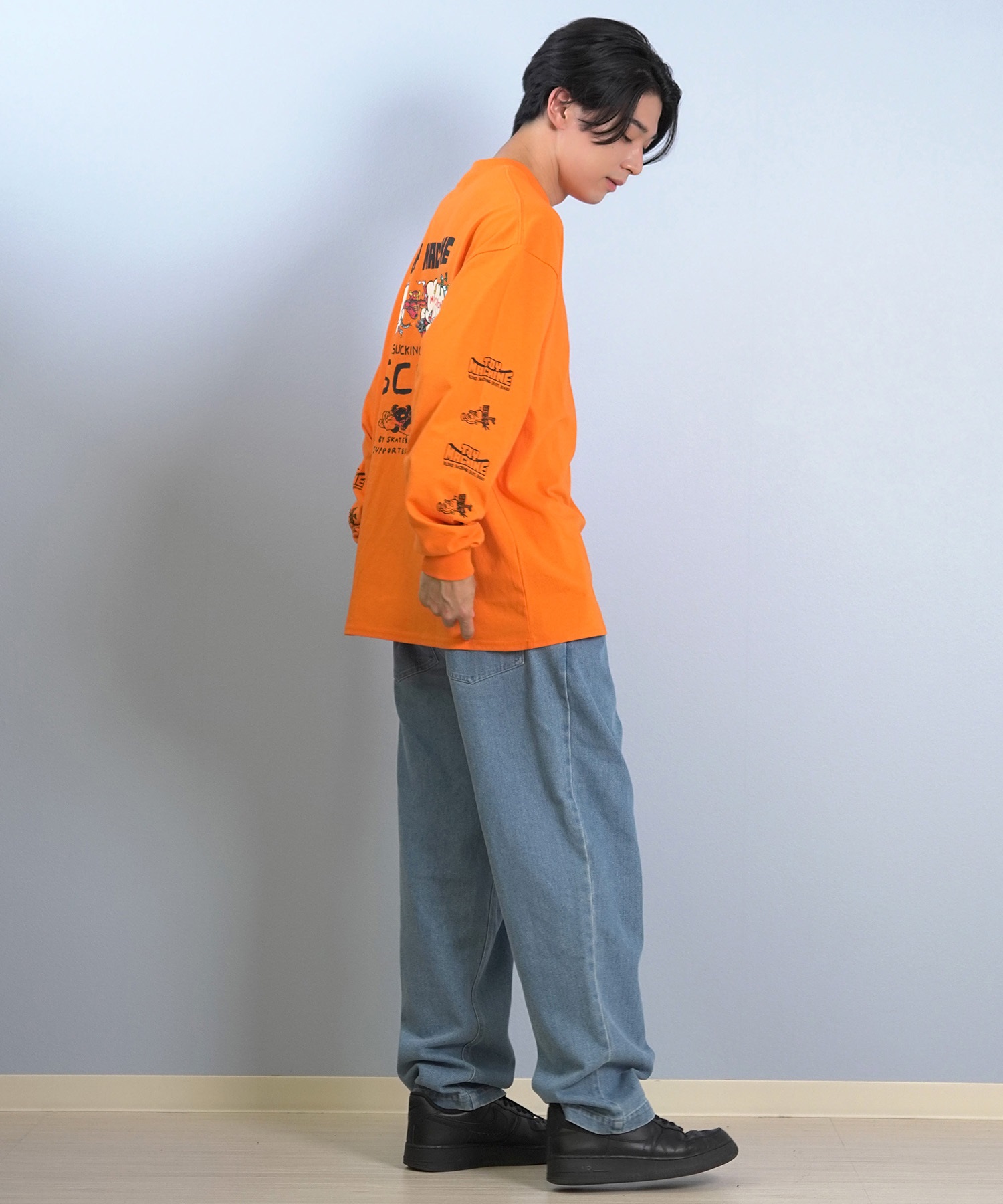 TOY MACHINE トイマシーン 長袖 Tシャツ ロンT メンズ バックプリント 袖プリント ロゴ オーバーサイズ MTMFFLT1(WHITE-M)