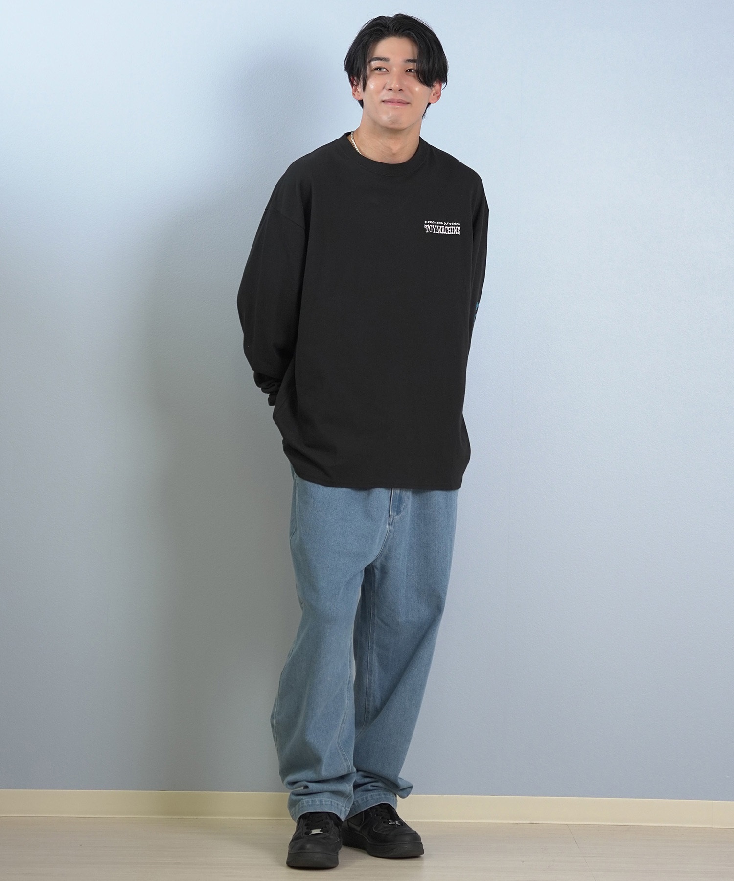 TOY MACHINE トイマシーン 長袖 Tシャツ ロンT メンズ バックプリント 袖プリント ロゴ オーバーサイズ MTMFFLT3(WHITE-M)