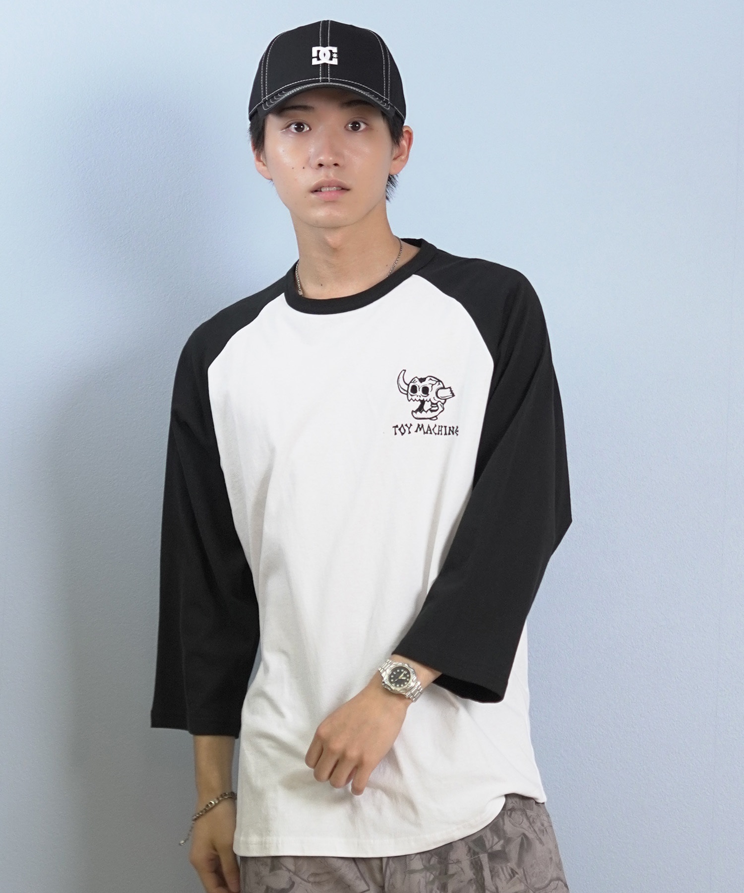 TOY MACHINE トイマシーン 七分 長袖 Tシャツ ロンT メンズ ラグラン バックプリント ロゴ オーバーサイズ MTMFFLT4(WHT3-M)