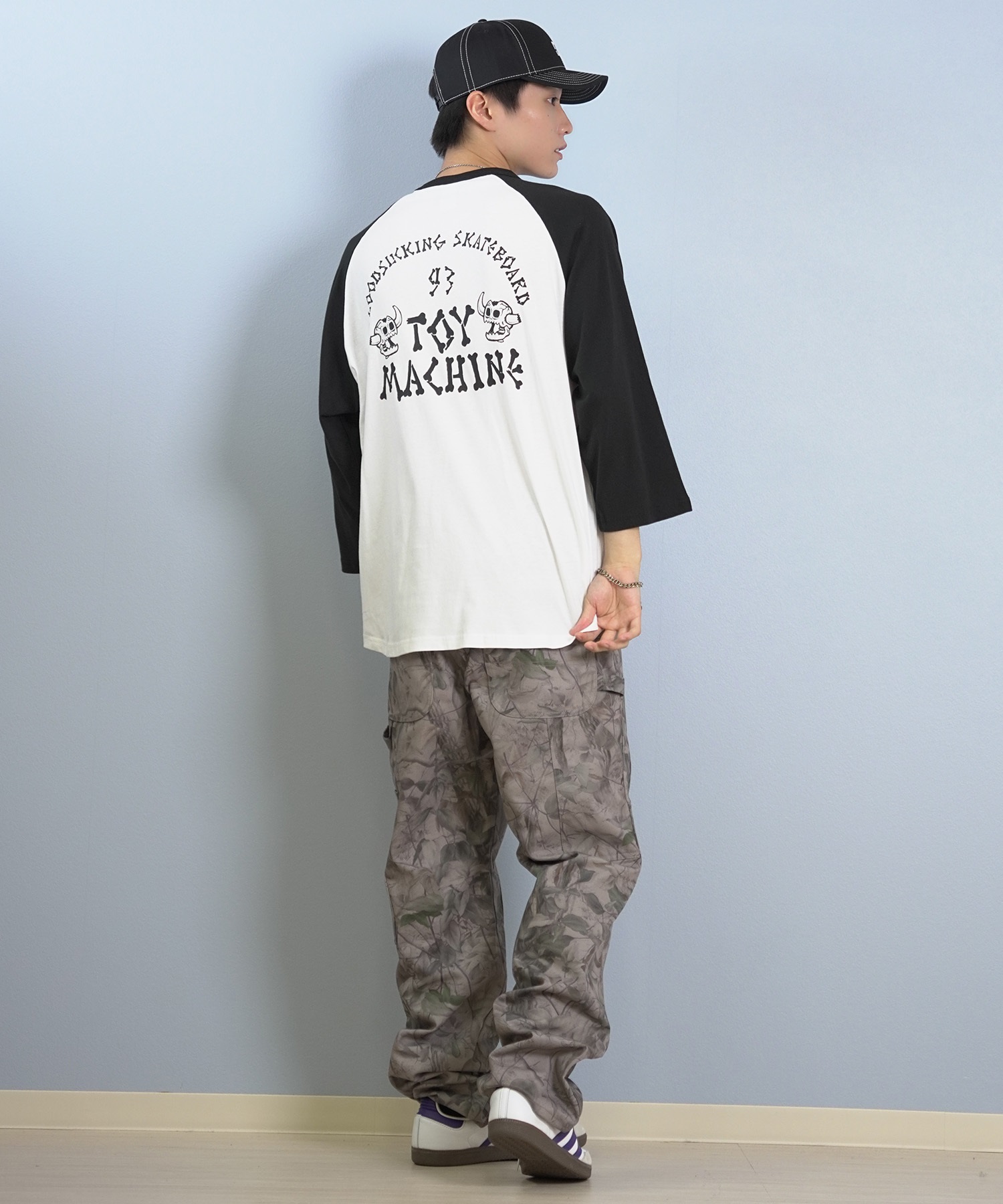 TOY MACHINE トイマシーン 七分 長袖 Tシャツ ロンT メンズ ラグラン バックプリント ロゴ オーバーサイズ MTMFFLT4(WHT3-M)