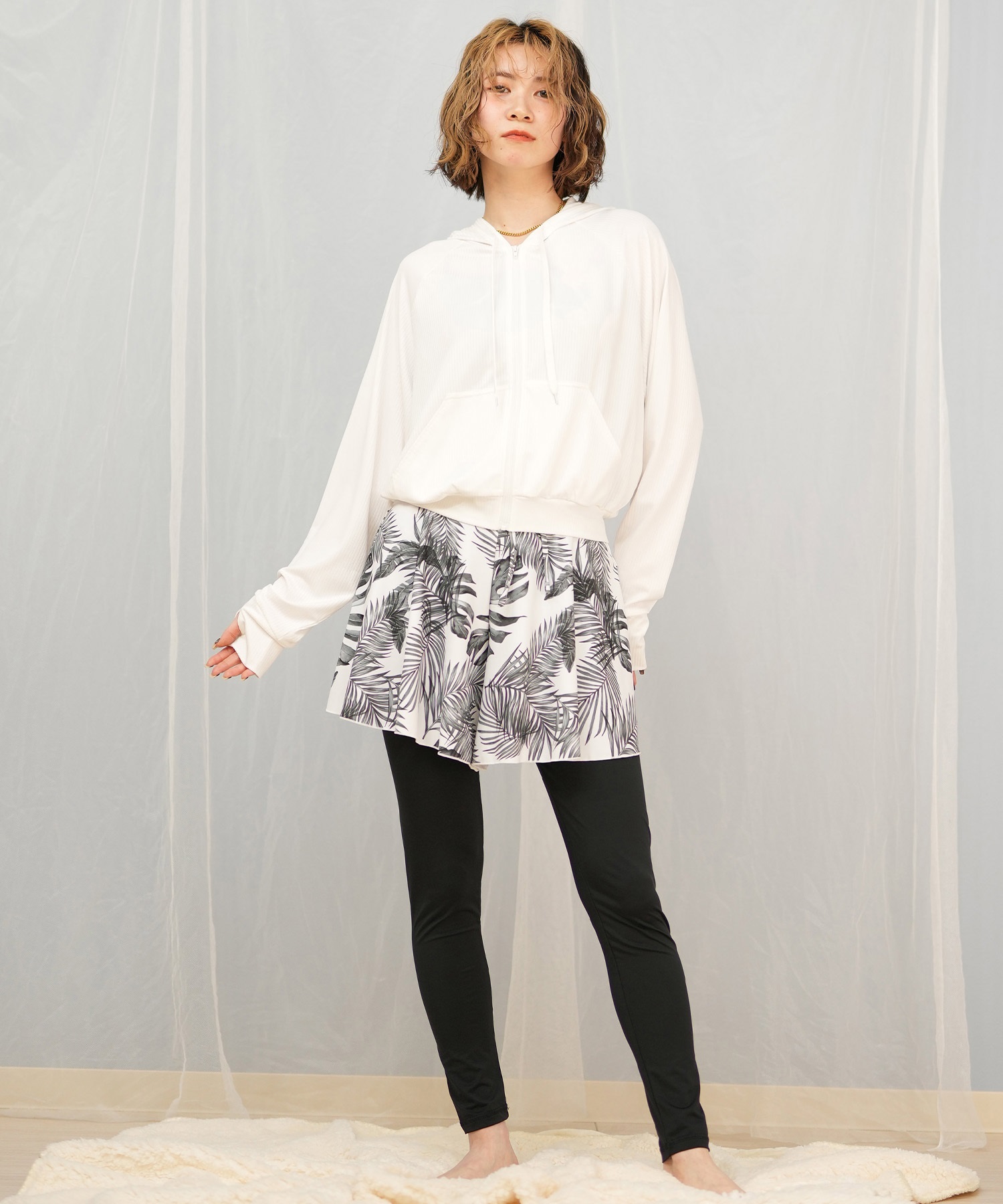 Beach Queen ビーチクイーン 長袖ラッシュ UVケアラッシュガード