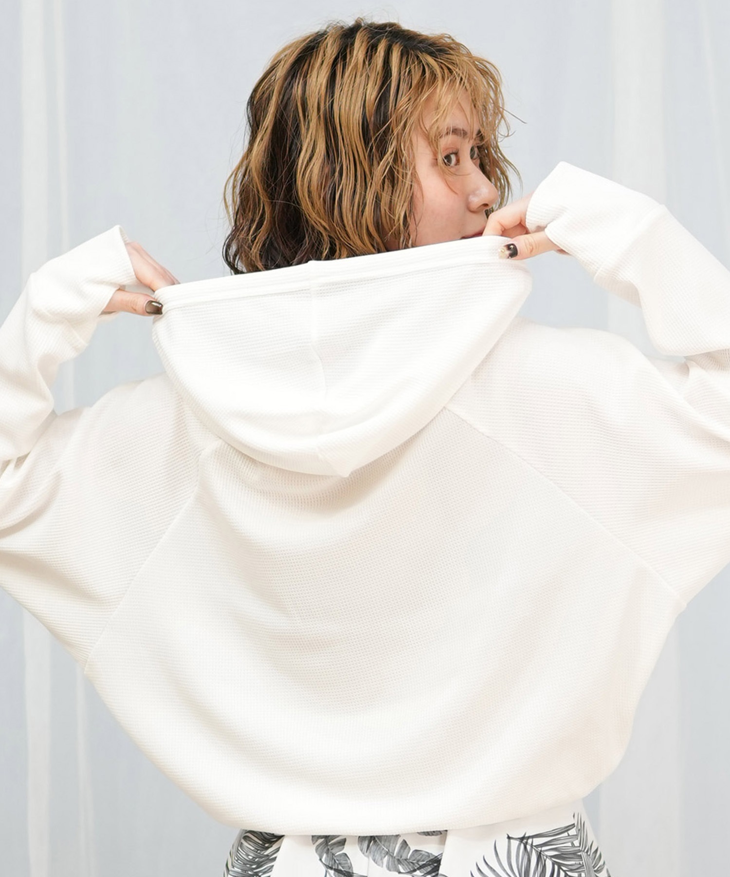 Beach Queen ビーチクイーン 長袖ラッシュ UVケアラッシュガード