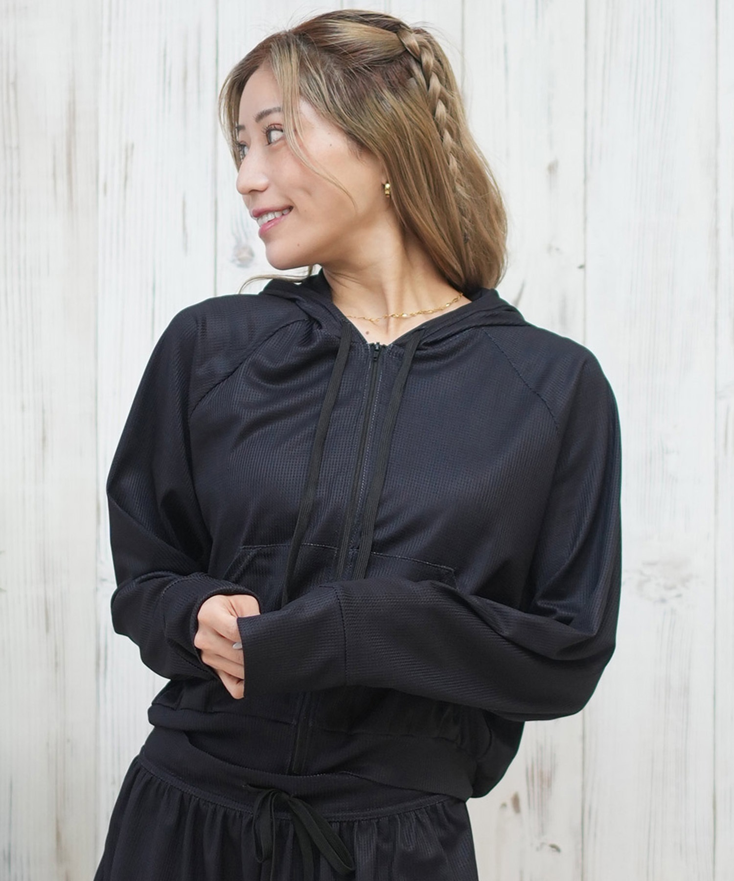 Beach Queen ビーチクイーン 長袖ラッシュ UVケアラッシュガード