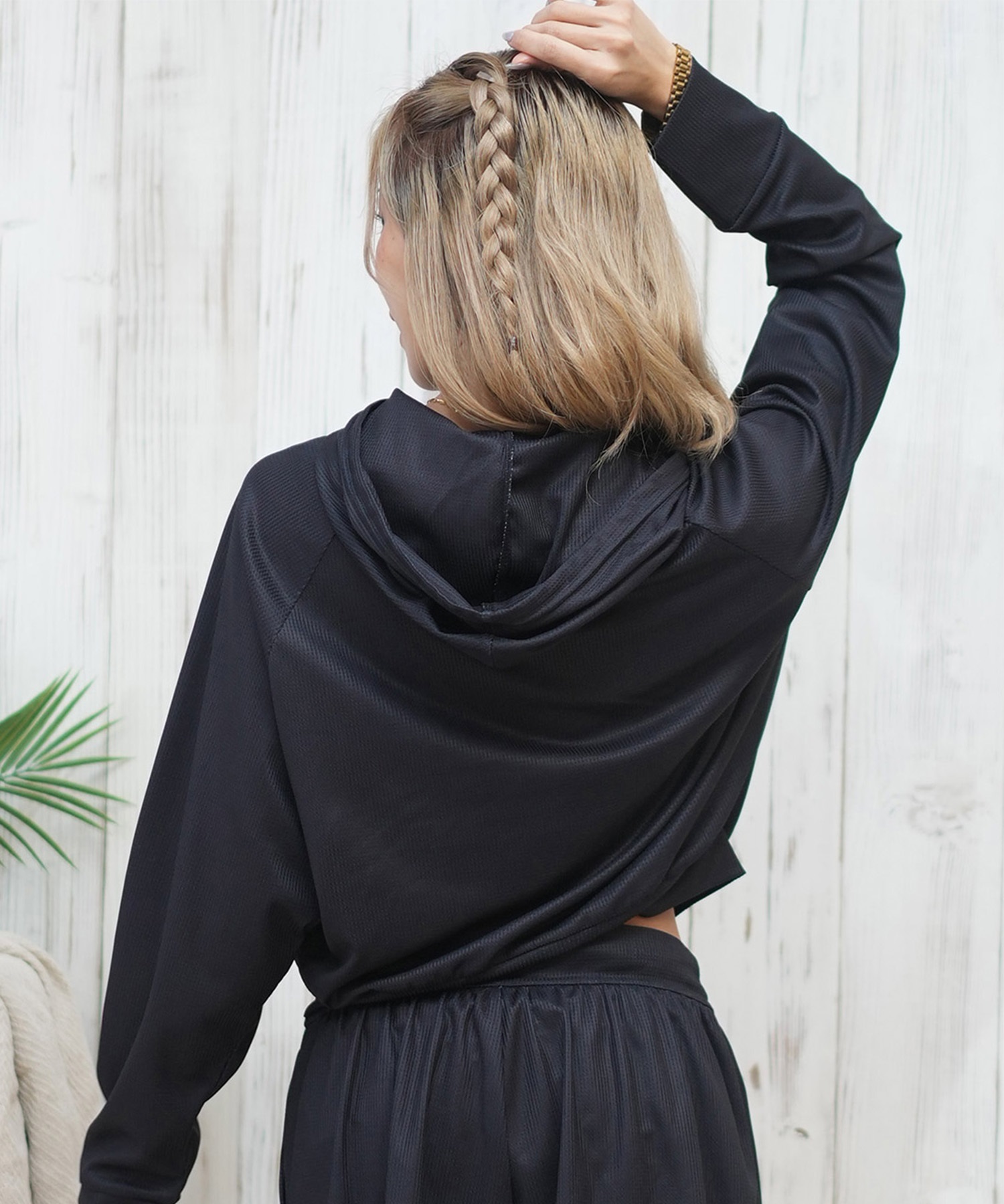 Beach Queen ビーチクイーン 長袖ラッシュ UVケアラッシュガード