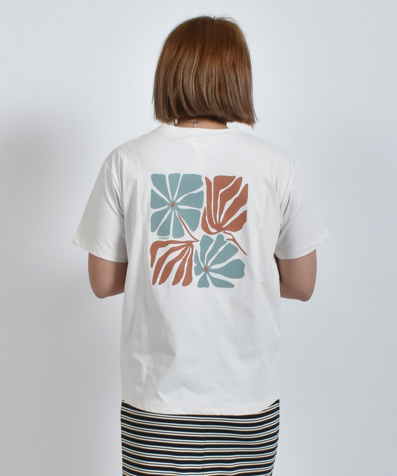 Ungrid アングリッド 水着 レディース ラッシュガード 半袖 Tシャツ バックプリント 水陸両用 UVカット 250201(WT-M)