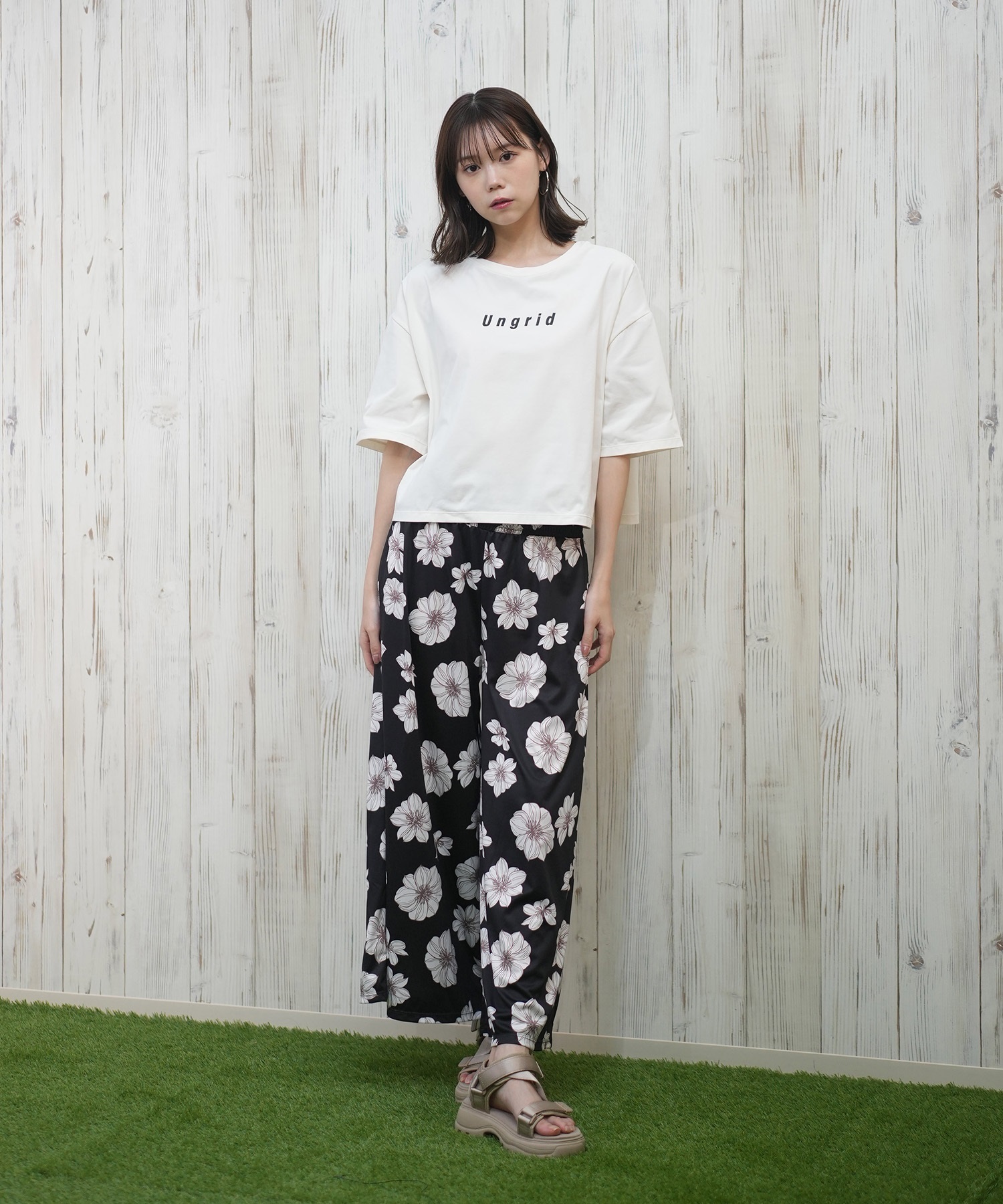 Ungrid アングリッド 水着 レディース ラッシュガード 半袖 Tシャツ