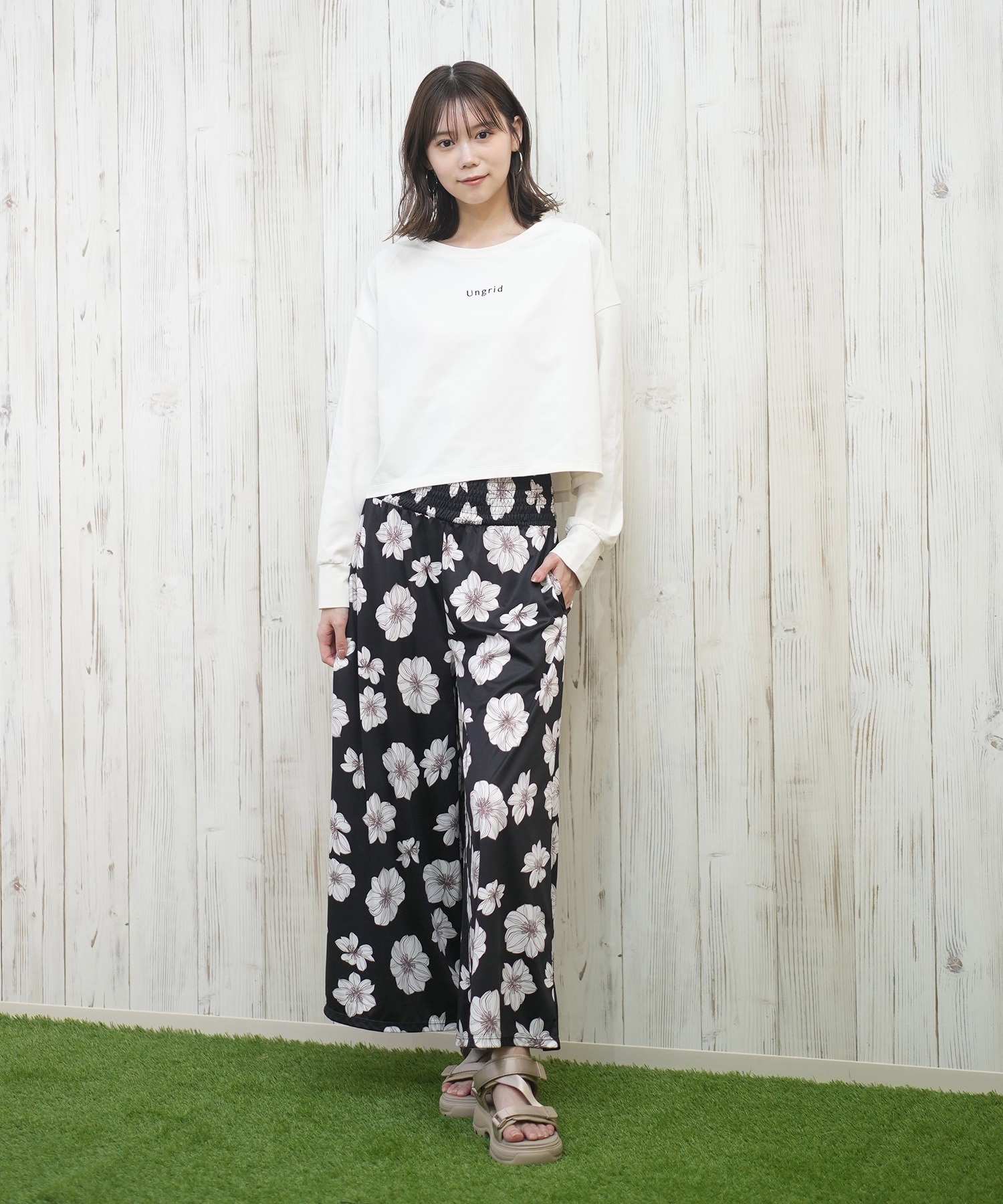 Ungrid アングリッド 水着 レディース ラッシュガード 長袖 Tシャツ ロンT 水陸両用 UVカット 551101(BK-M)