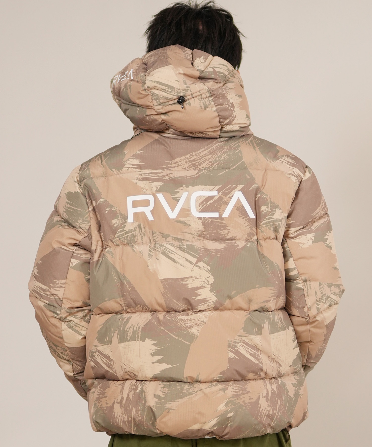 り*ん様 RVCA ブラック ダウンジャケット ダウンRVCAルーカ