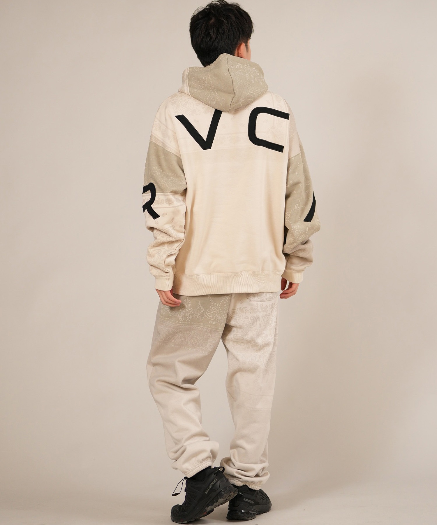 RVCA ルーカ プルオーバー パーカー メンズ バックプリント 裏起毛 BACK SIDE ARCH RVCA HD BF042-015(BLK-S)