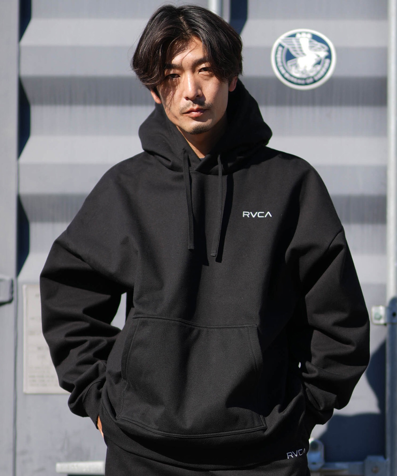 RVCA プリントパーカー　黒　M OUTLET】RVCA メンズ FAKE RVCA HD パーカー BLK 【2024年秋冬モデル】