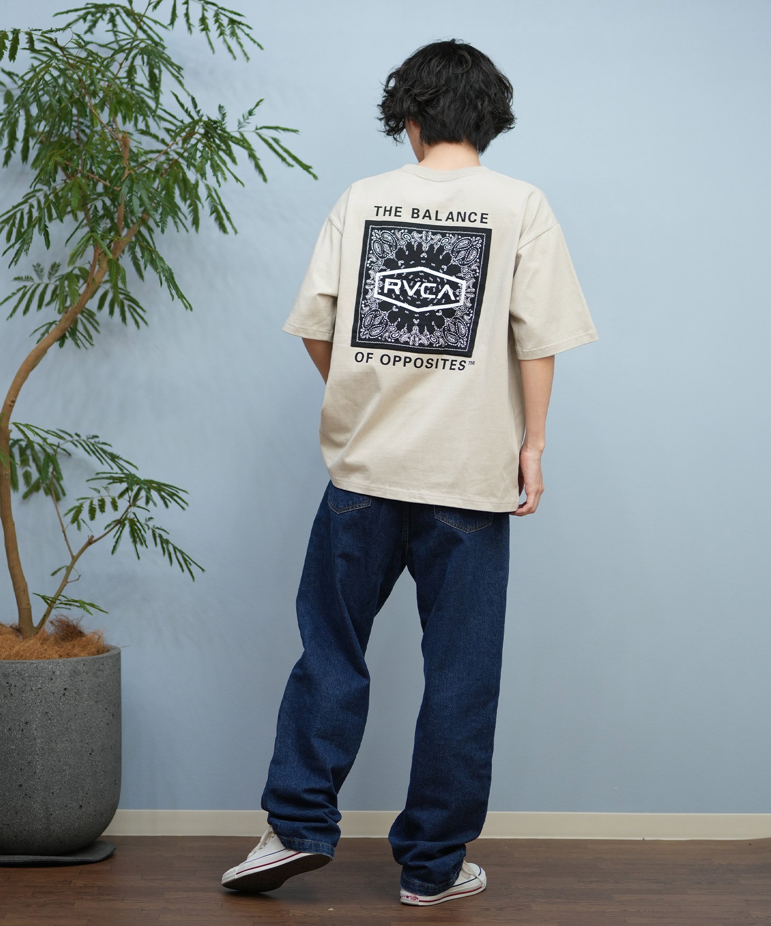 RVCA ルーカ 半袖 Tシャツ メンズ バックプリント BOXロゴ バンダナ柄 BF041-P20(WHT-S)