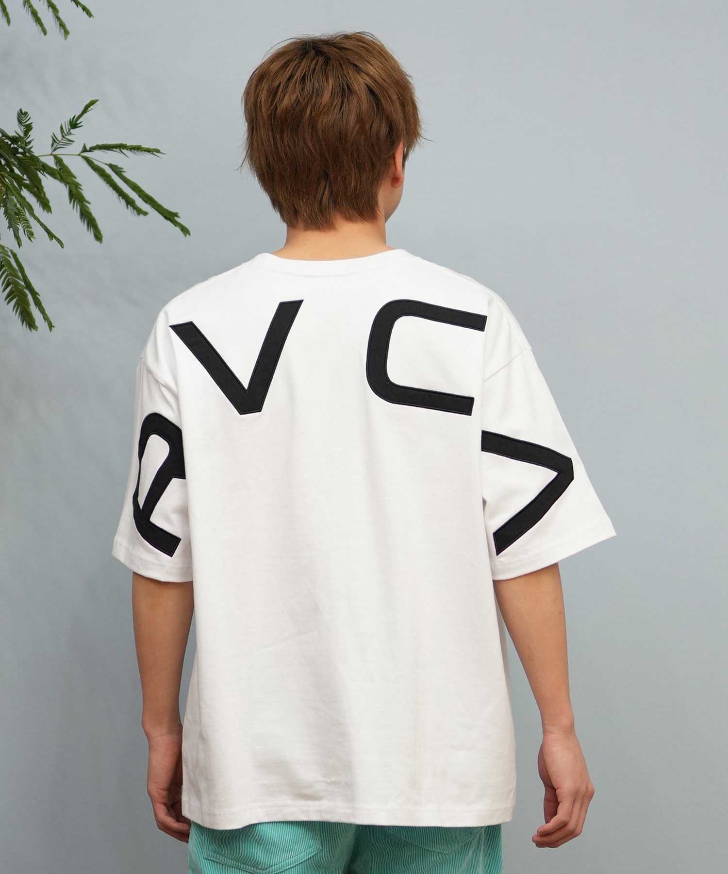 RVCA ルーカ 半袖 Tシャツ メンズ バックプリント ブランドロゴ オーバーサイズ BF041-P22(WHT-S)