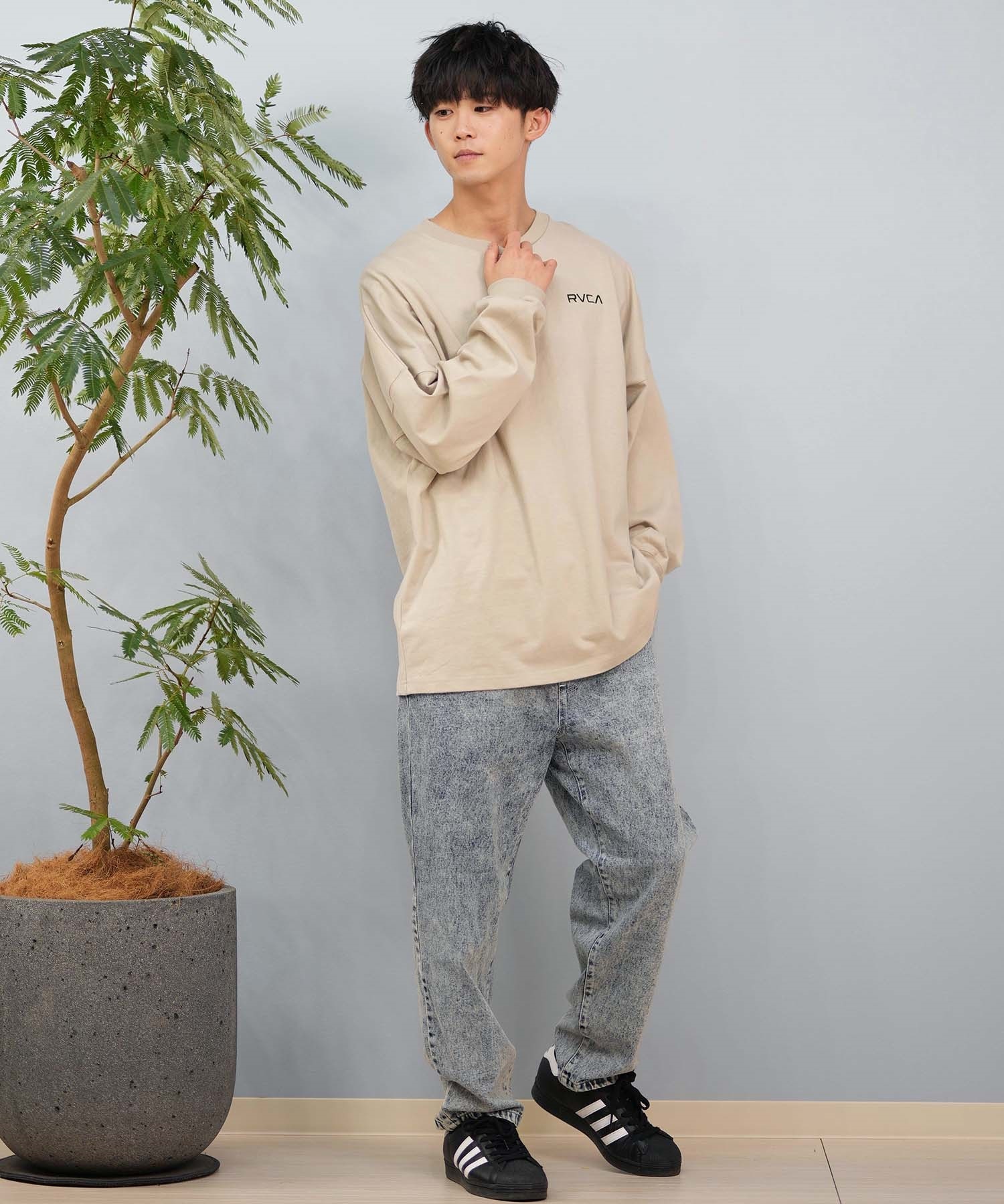 【RVCA】バックプリント 長袖 Ｔシャツ ★ 男女OK♪ RVCA ルーカ 長袖 Tシャツ メンズ XXX LT バックプリント ルーズ
