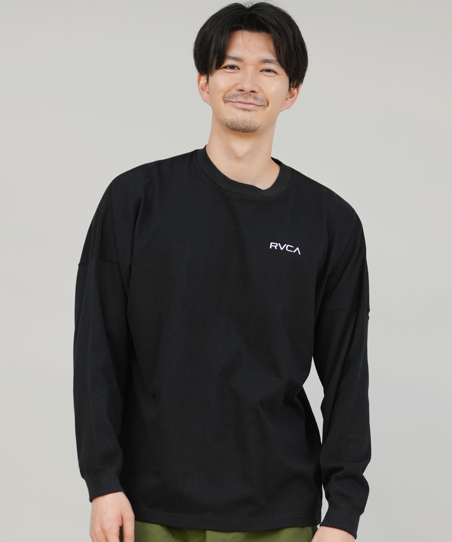RVCA ルーカ 長袖 Tシャツ ロンT メンズ バックプリント ペイズリー柄