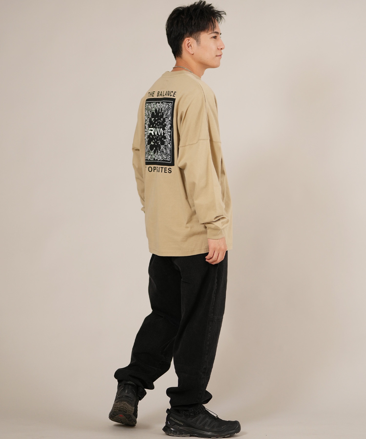 RVCA ルーカ 長袖 Tシャツ ロンT メンズ バックプリント ペイズリー柄