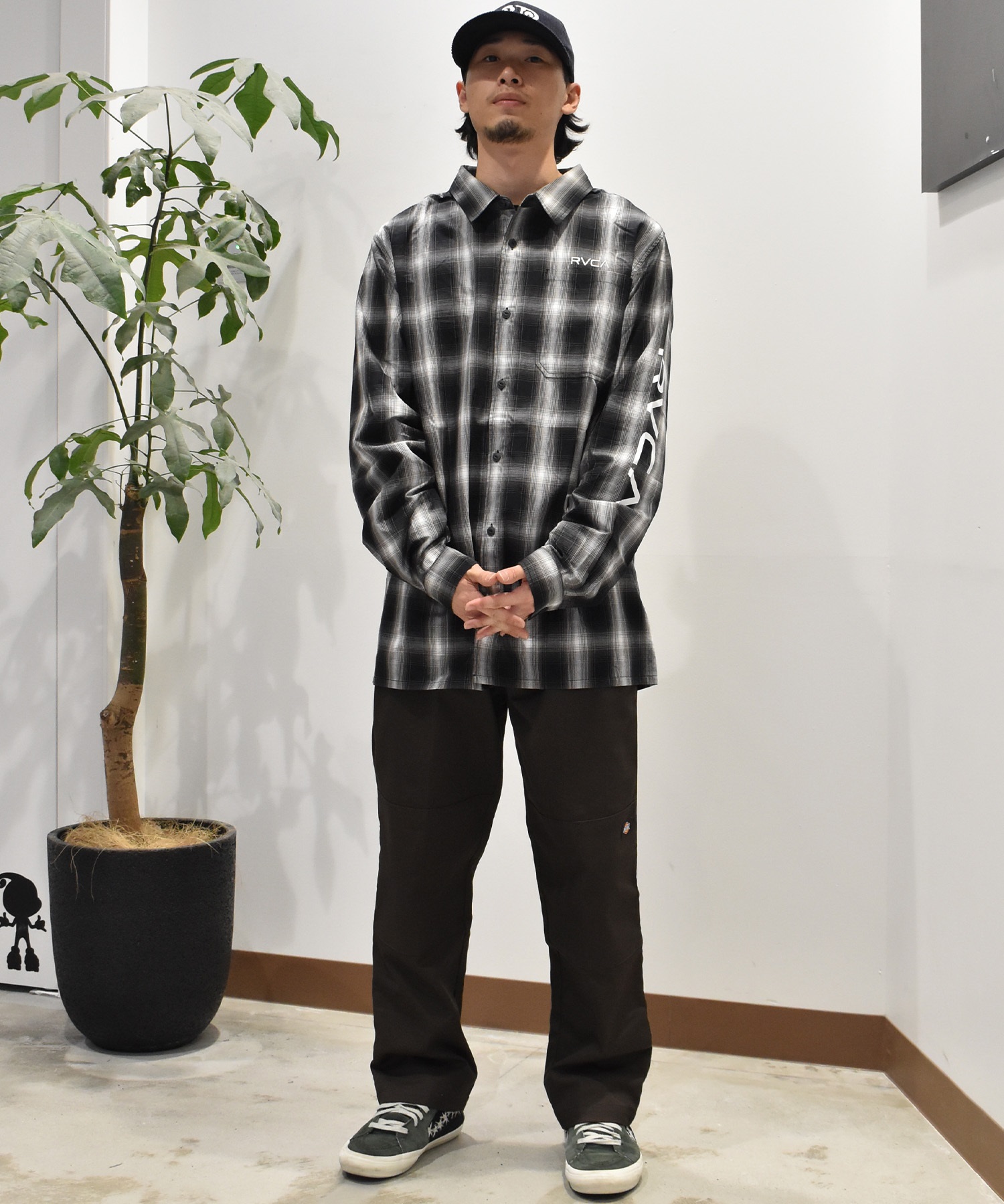 RVCA ルーカ 長袖 シャツ メンズ バックプリント ロゴ チェック NxI