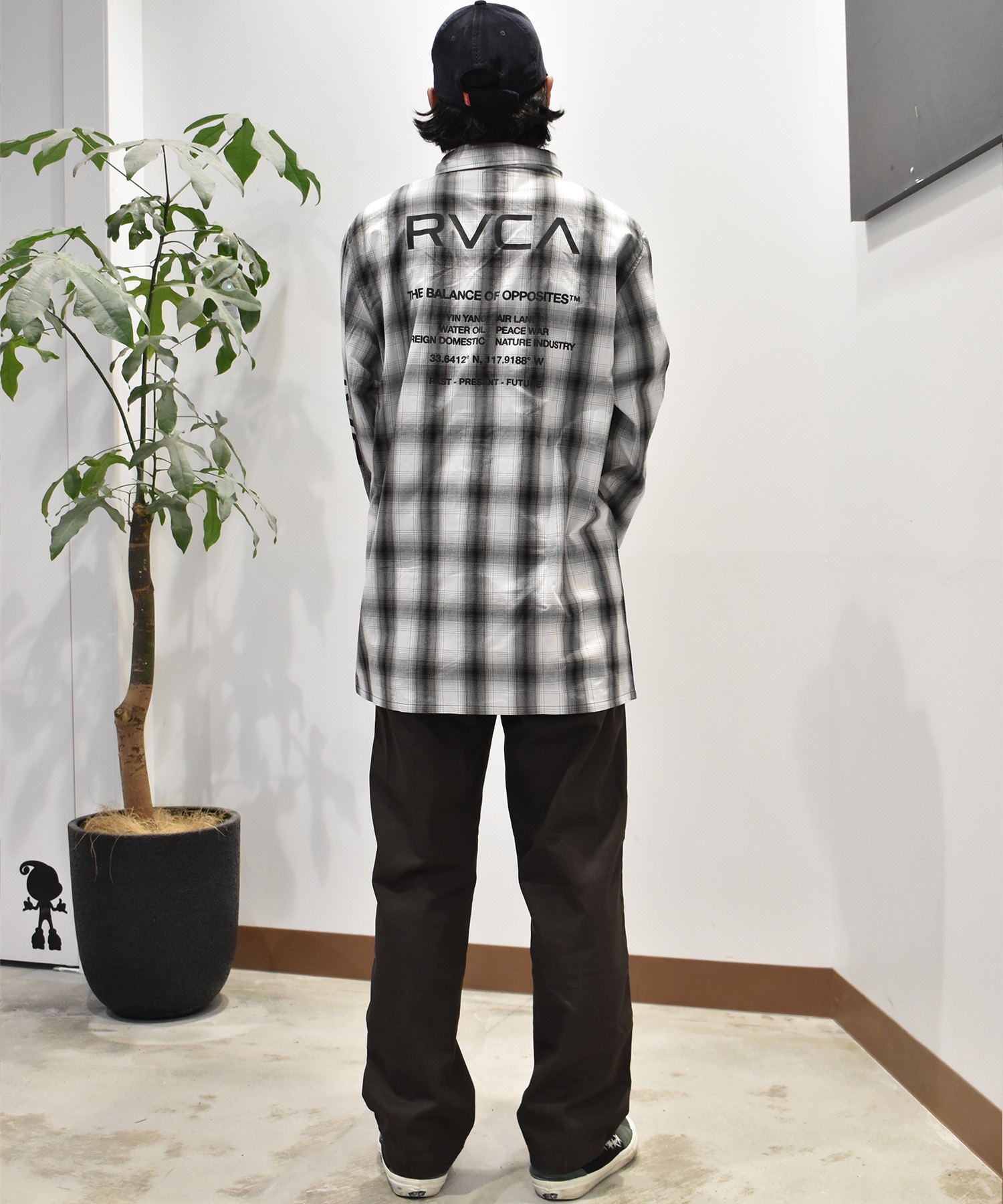 RVCA ルーカ 長袖 シャツ メンズ バックプリント ロゴ チェック NxI 
