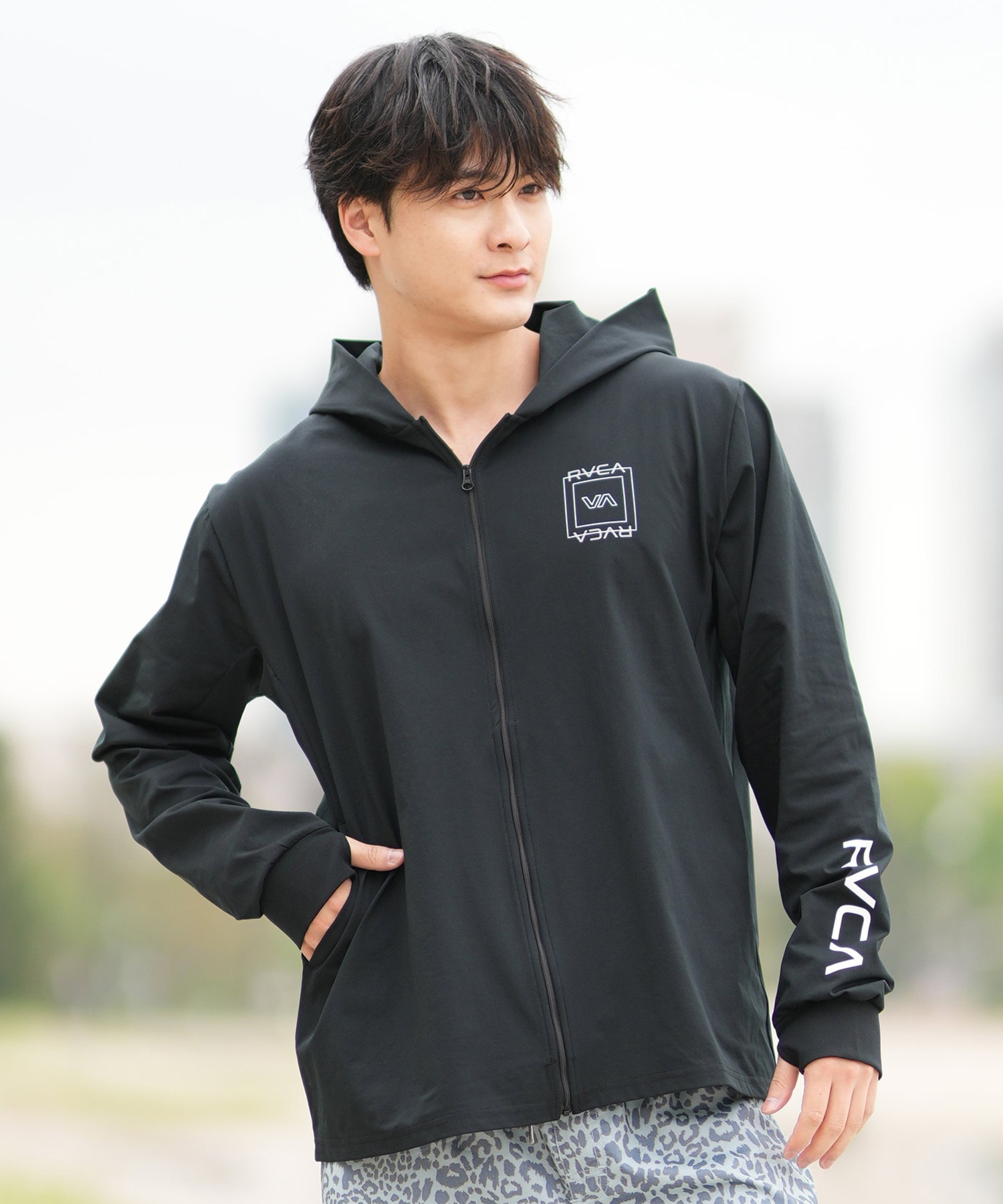 RVCA ルーカ 水着 ラッシュガード ジップアップ パーカー メンズ 長袖 バックプリント 水陸両用 UVカット 吸水速乾 BF041-P85(WHT-S)