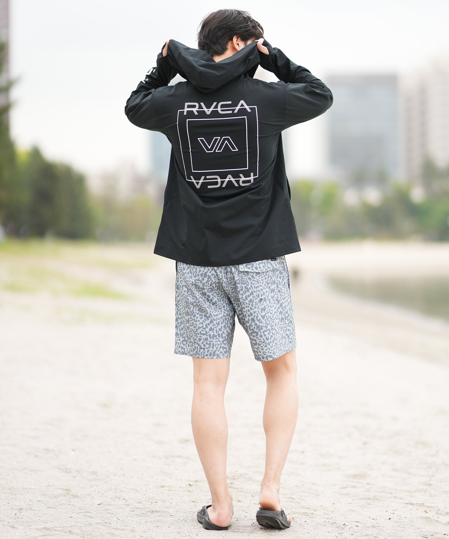RVCA ルーカ 水着 ラッシュガード ジップアップ パーカー メンズ 長袖 バックプリント 水陸両用 UVカット 吸水速乾 BF041-P85(WHT-S)