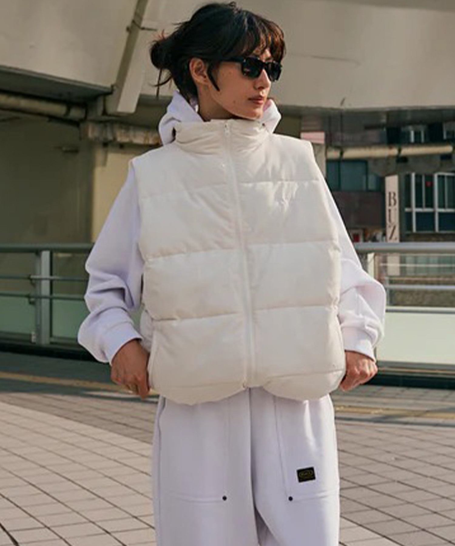 RVCA ルーカ ベスト レディース 軽量 バックプリント ロゴ RVCA PUFFER VEST BF044-756(CLO-S)