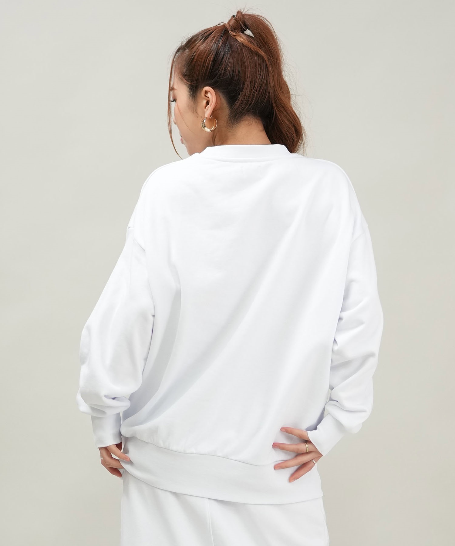 RVCA ルーカ トレーナー レディース ロゴ 薄手 ポケット
